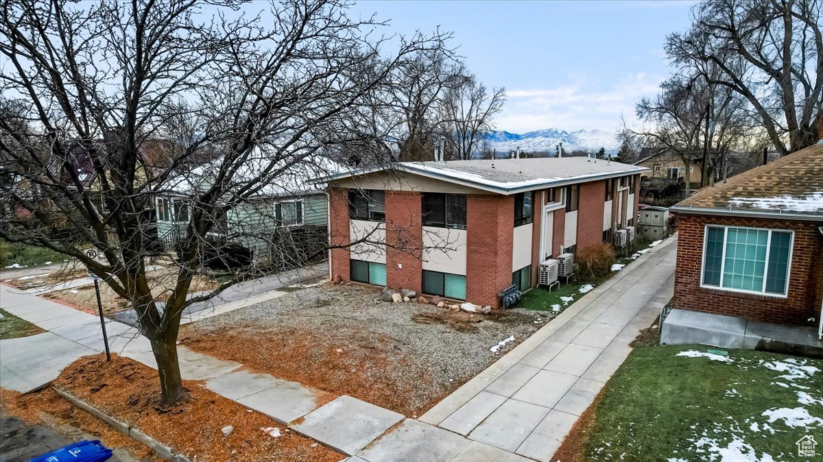 PLAT F - Residential Income