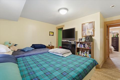 Tiny photo for 1133 E WRIGHT WAY Way, Sandy, UT 84094 (MLS # 2135179)