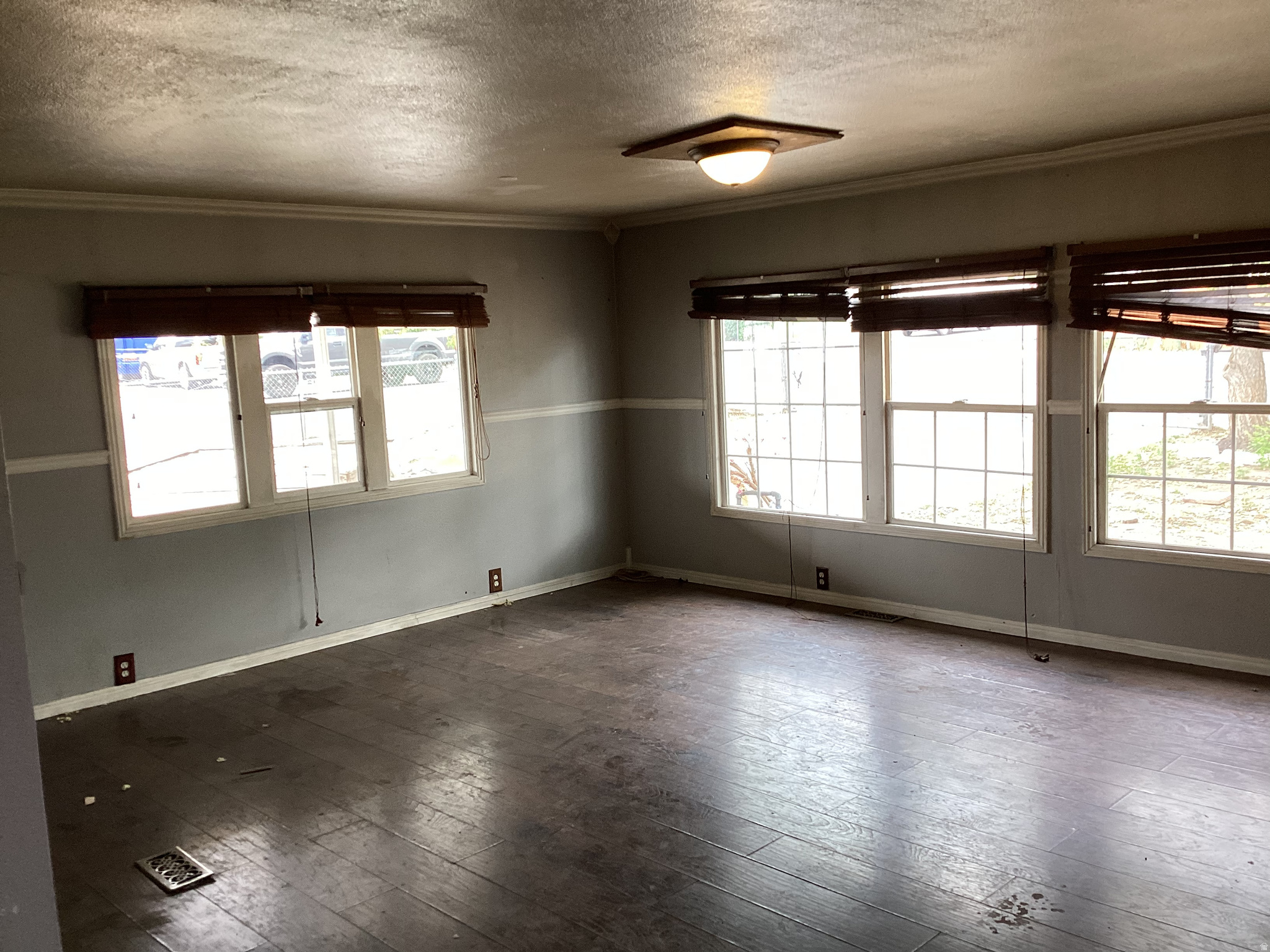 WESTLAND MOBIL ESTATE - Residential