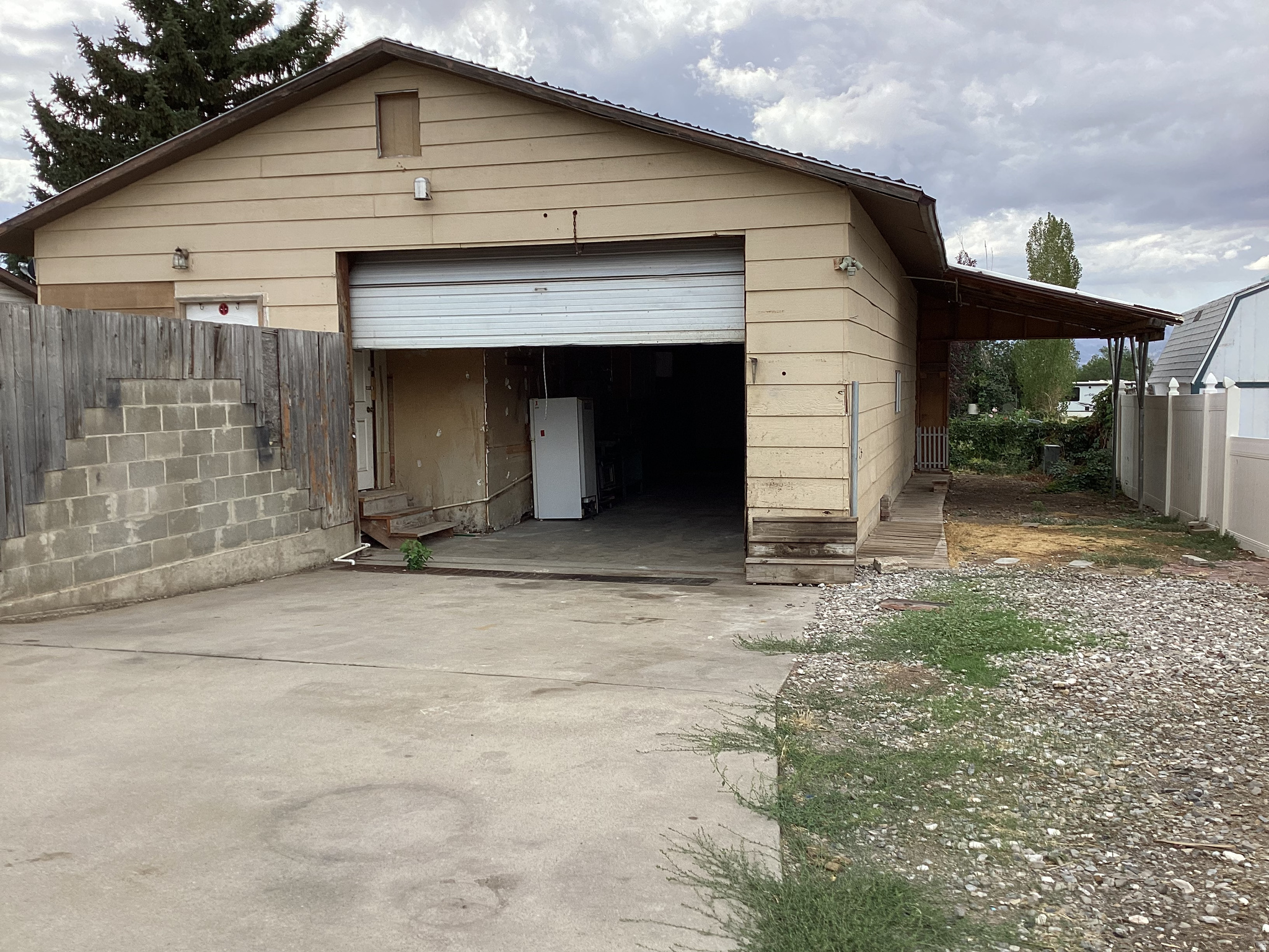 WESTLAND MOBIL ESTATE - Residential