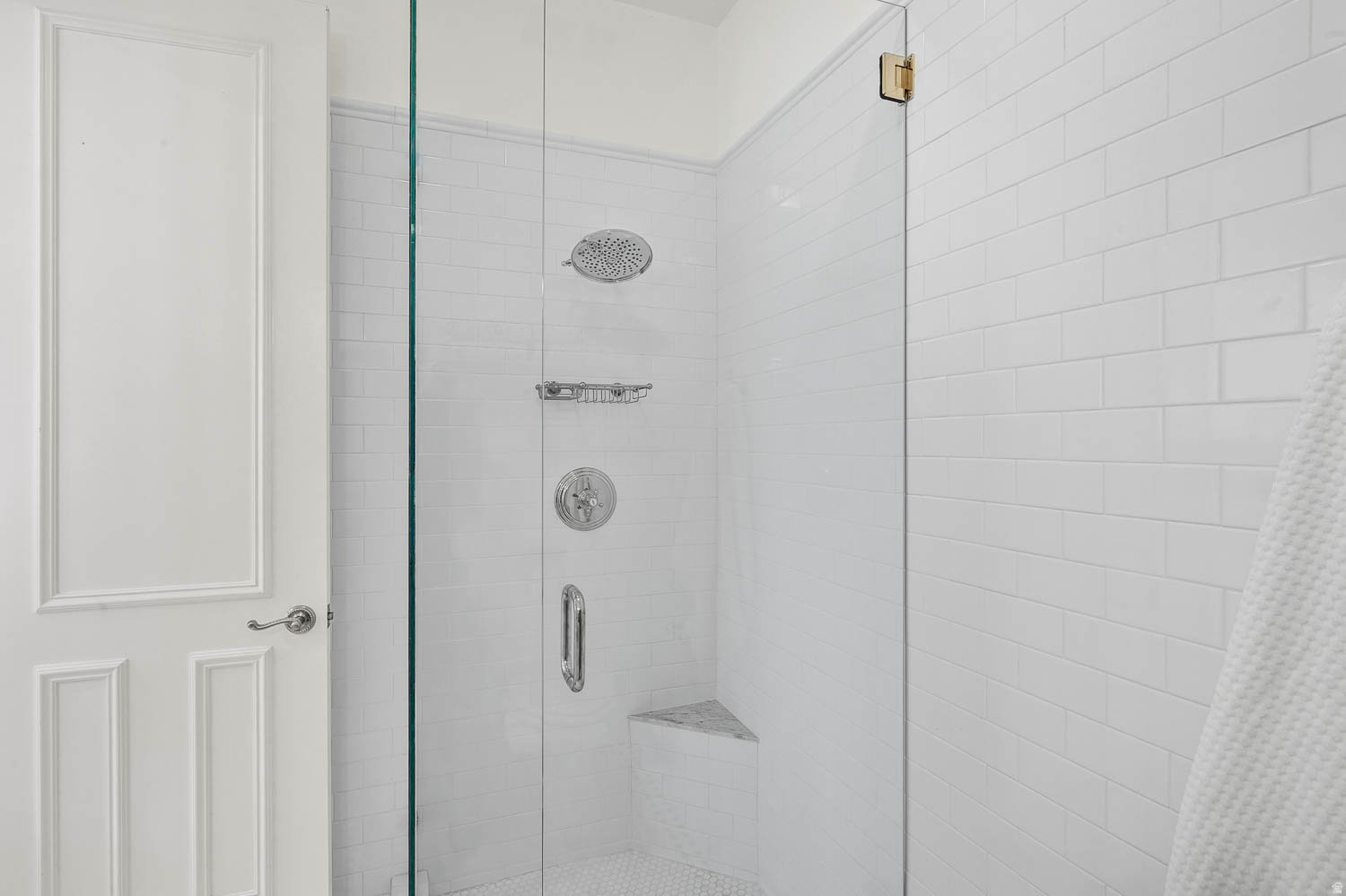 RALEIGH COURT - Residential