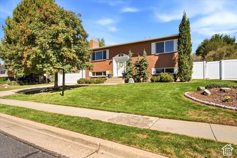 Tiny photo for 353 S 1000 E, Kaysville, UT 84037 (MLS # 2187181)