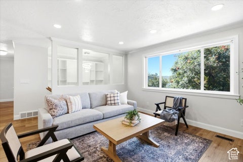 Tiny photo for 353 S 1000 E, Kaysville, UT 84037 (MLS # 2187181)