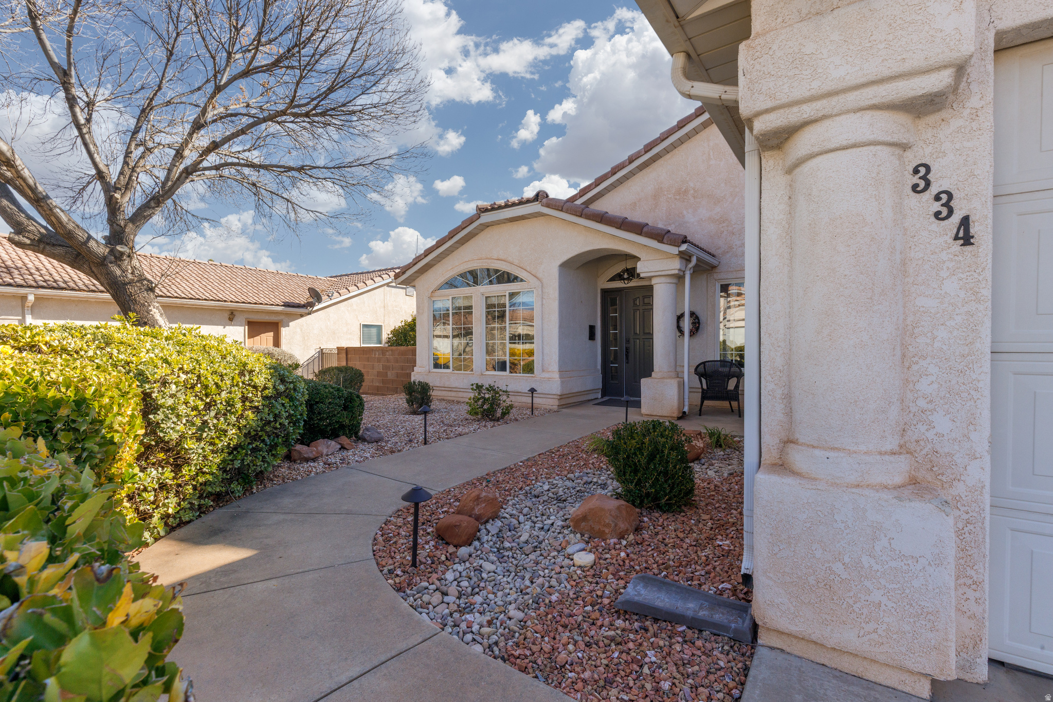 RED MOUNTAIN TH 4 - Residential