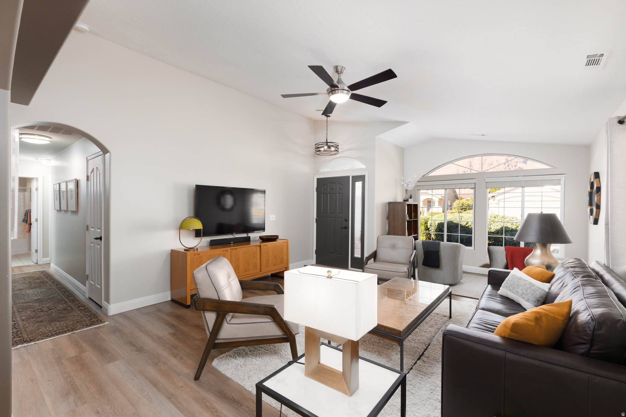 RED MOUNTAIN TH 4 - Residential