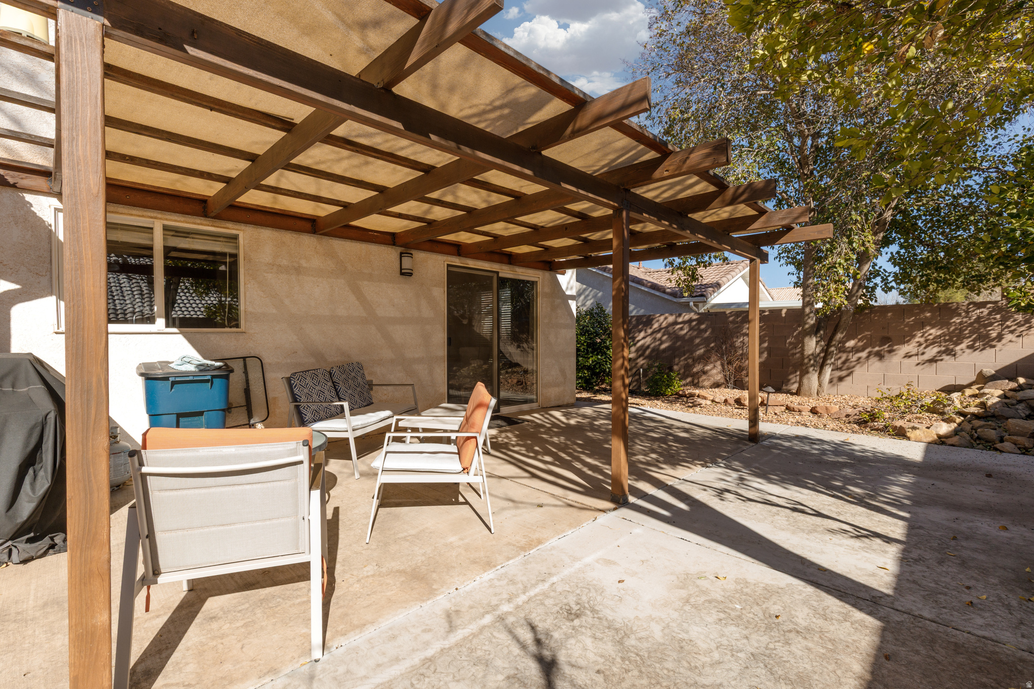 RED MOUNTAIN TH 4 - Residential