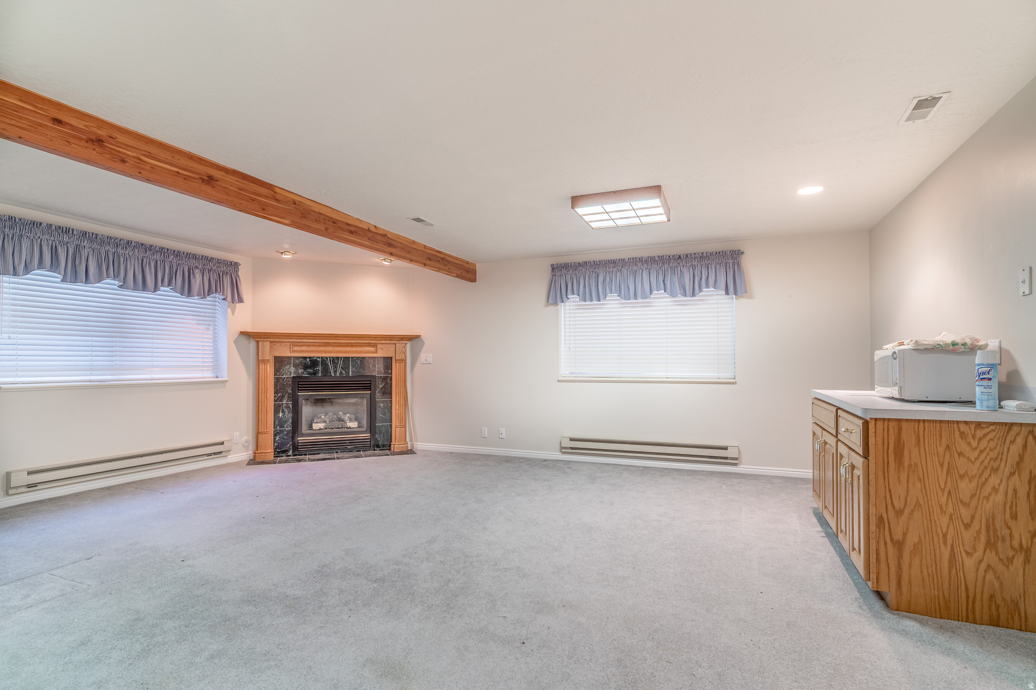 HERITAGE EST - Residential Income