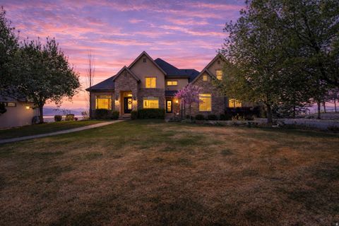 Tiny photo for 9503 N TIMPANOGOS CV, Cedar Hills, UT 84062 (MLS # 2148492)