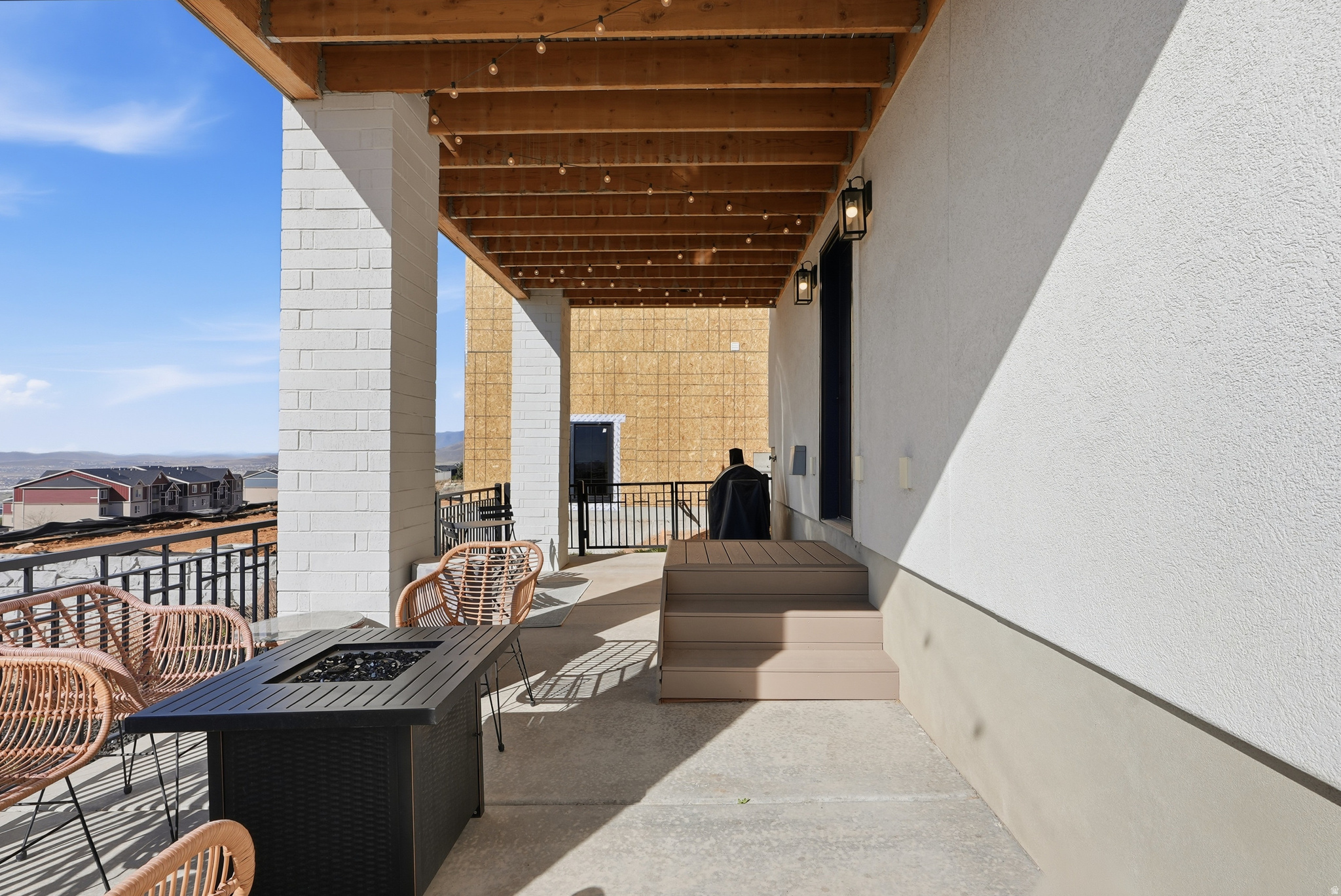 LEHI LAKEVIEW - Residential