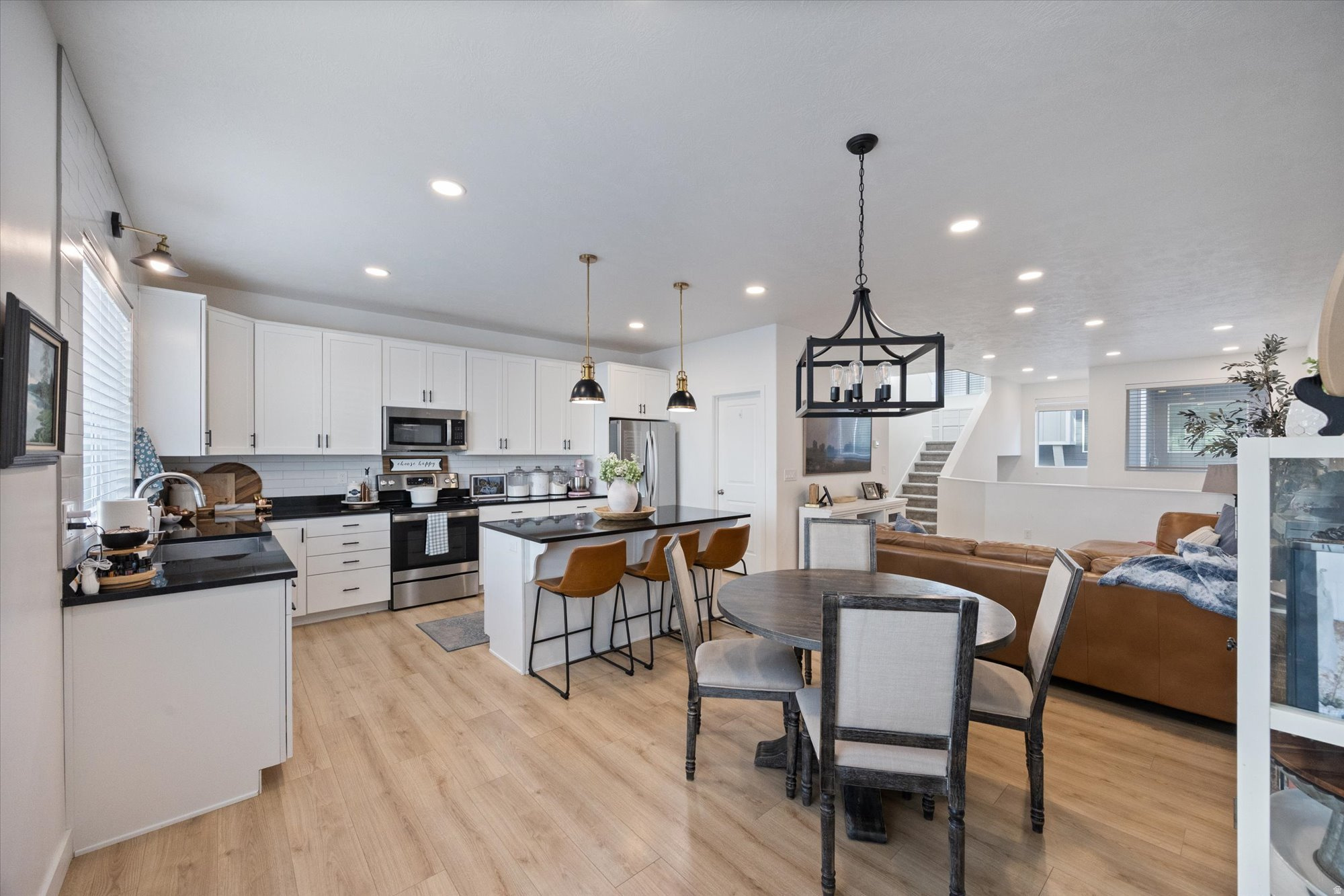 DAY RANCH TOWNS - Residential