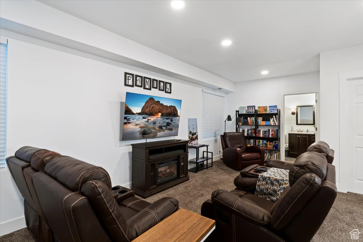 DAYBREAK - Residential