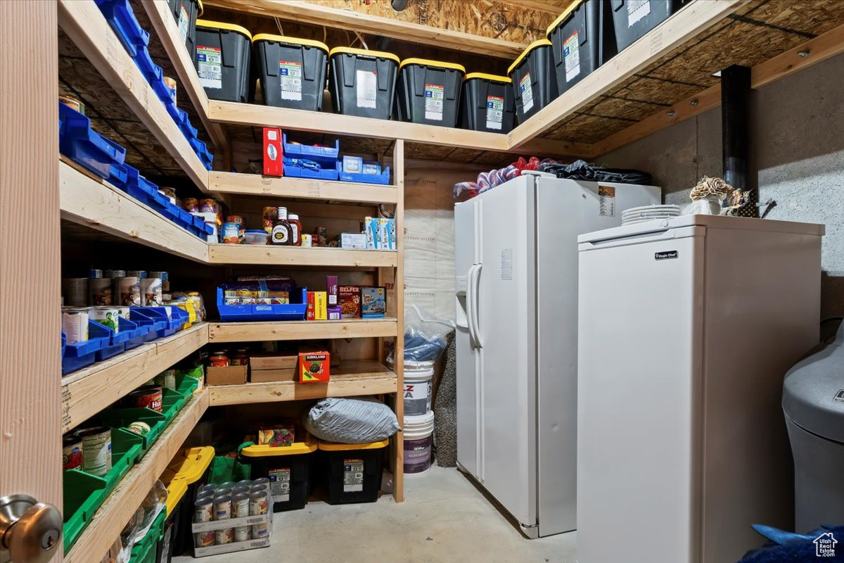 DAYBREAK - Residential