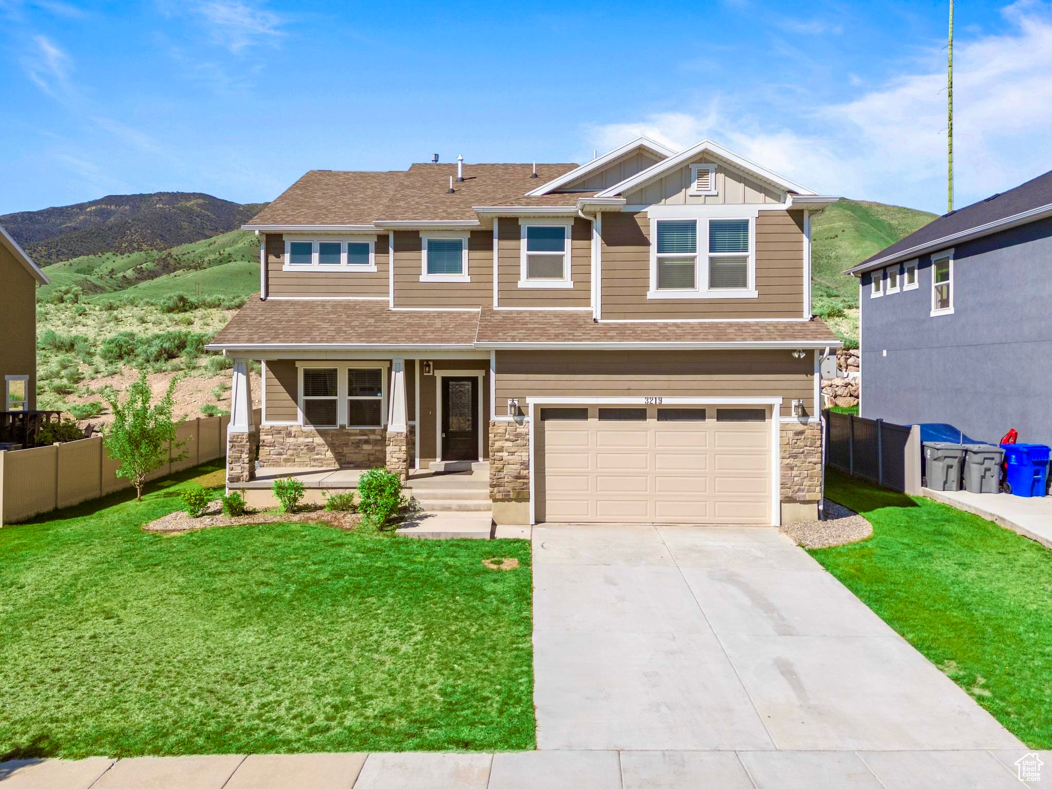 THE VILLAGE OF FOX H - Residential