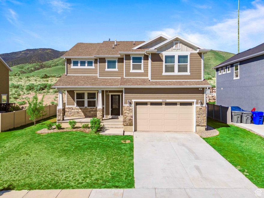 Seller is OFFERING up to $10,000 in CLOSING COSTS if you use the Seller's Preferred Lender!! ***.****  STUNNING and SPACIOUS 6-Bedroom, 4-Bathroom Home in a desirable neighborhood!   This home is thoughtfully designed with an Open Floor Plan, 9-ft Ceilings, a Grand Foyer Entrance, and big windows bringing in natural light.  The Gourmet Kitchen features Granite Countertops, plenty of counter space, as well as a Breakfast Bar.  The Primary Suite is spacious and includes a stunning Ensuite Bathroom and a Walk-in Closet.  The downstairs Family Room is huge and can be used as both a Home Theater and Recreational Room, perfect for hosting fun game nights with family and friends.    Nestled in a quiet neighborhood with NO BACKYARD NEIGHBORS, this home offers great PRIVACY and TRANQUILITY. It also has a VERY LOW HOA fee compared to most homes in the area.  Location is another plus - Schools, Parks, and Grocery Stores are within 10 minutes, making everyday life a breeze.   This is the home you've been looking for - schedule a showing today! Information and measurements are provided as a courtesy. Buyers are advised to verify all details.