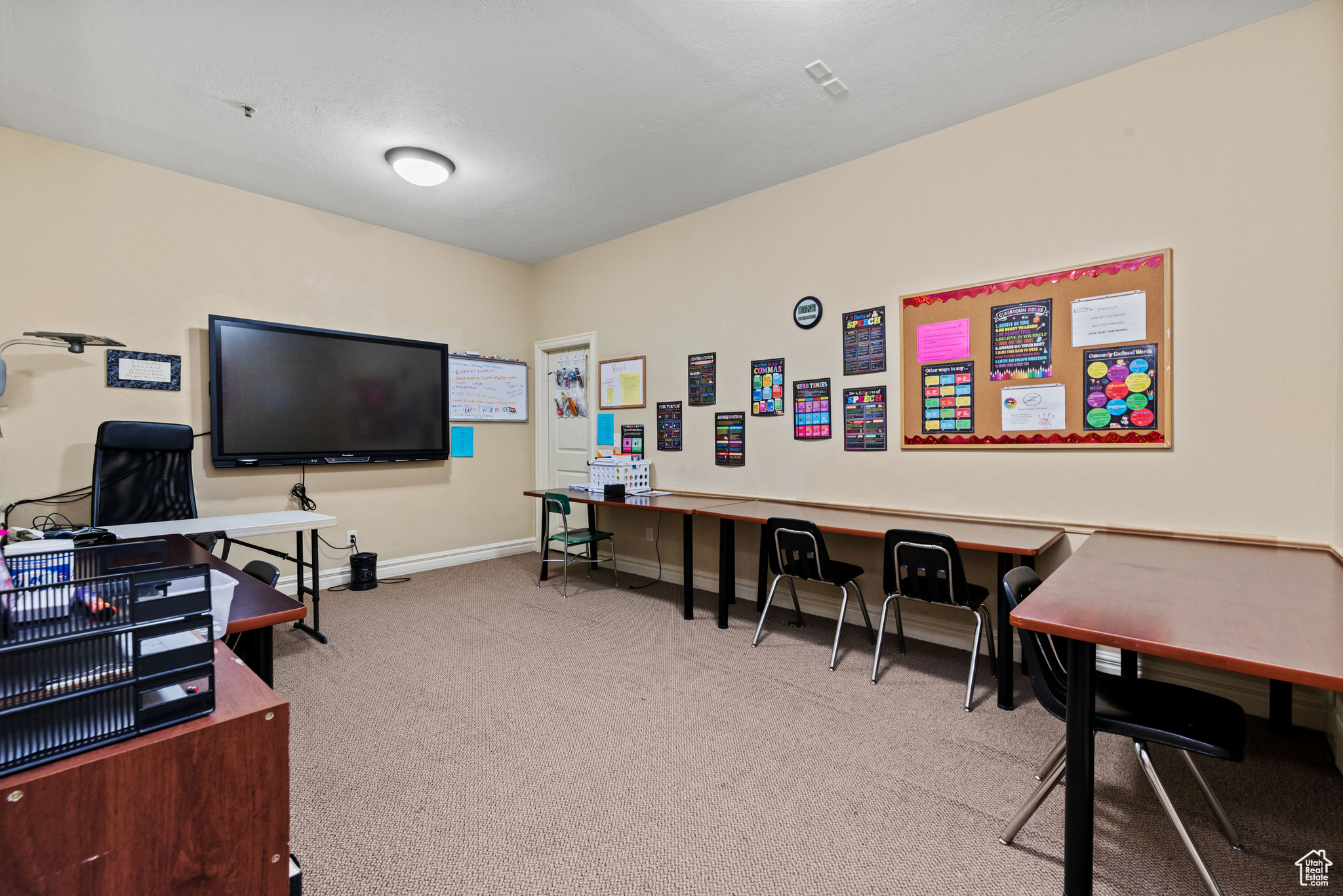 BARTOLD - Commercial Sale