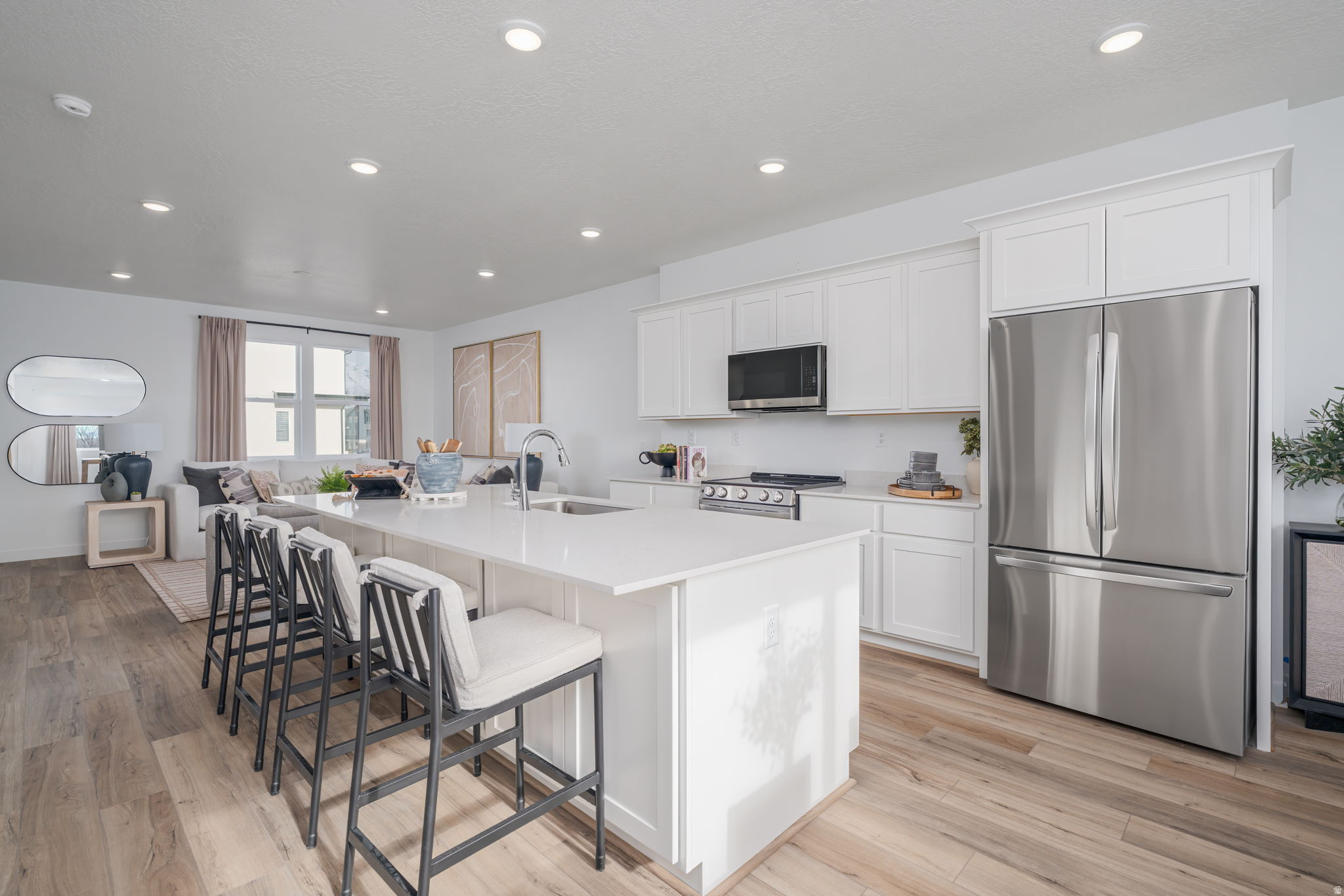 HIGHLINE AT AMERICAN FORK - Residential