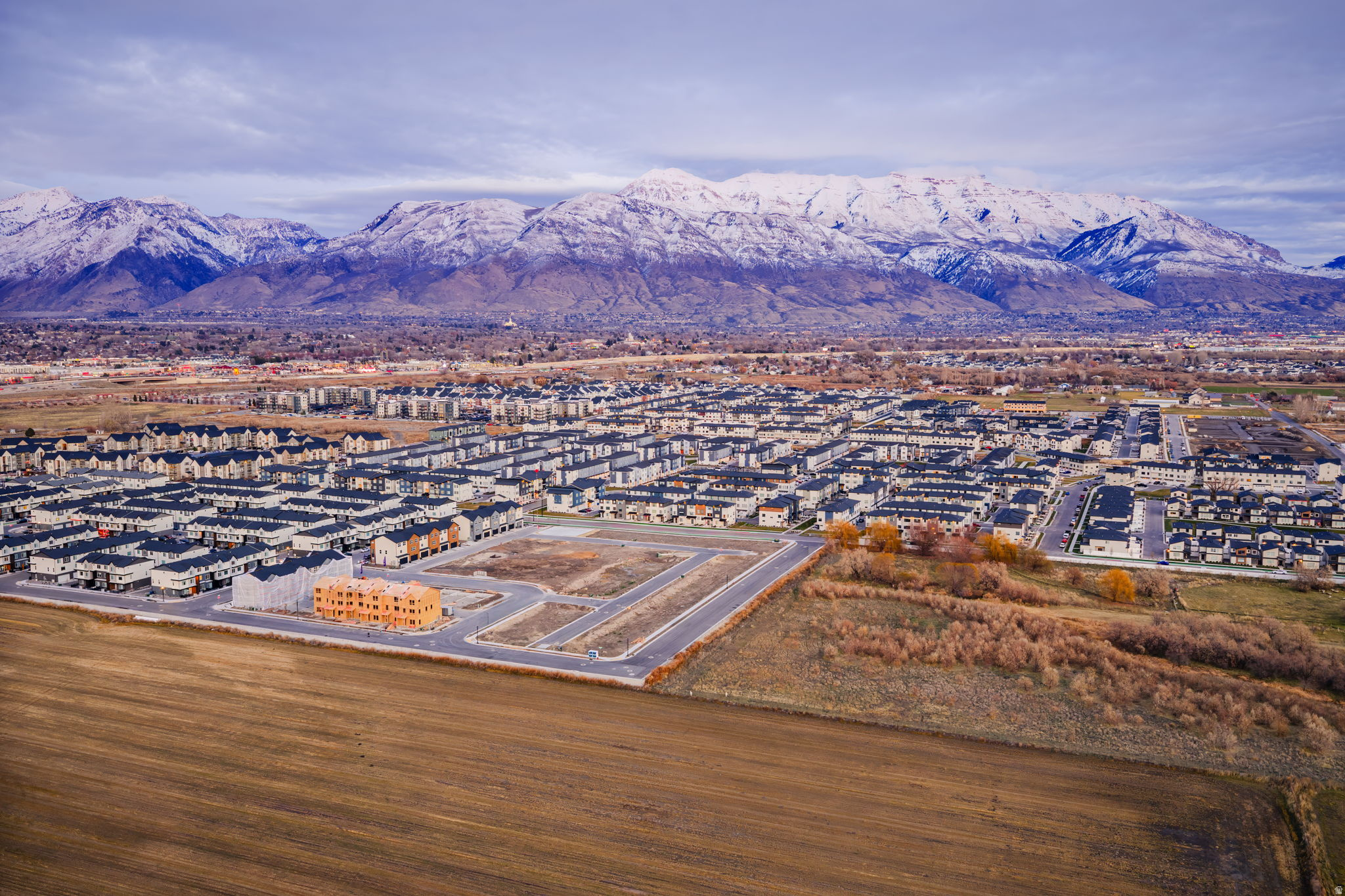 HIGHLINE AT AMERICAN FORK - Residential