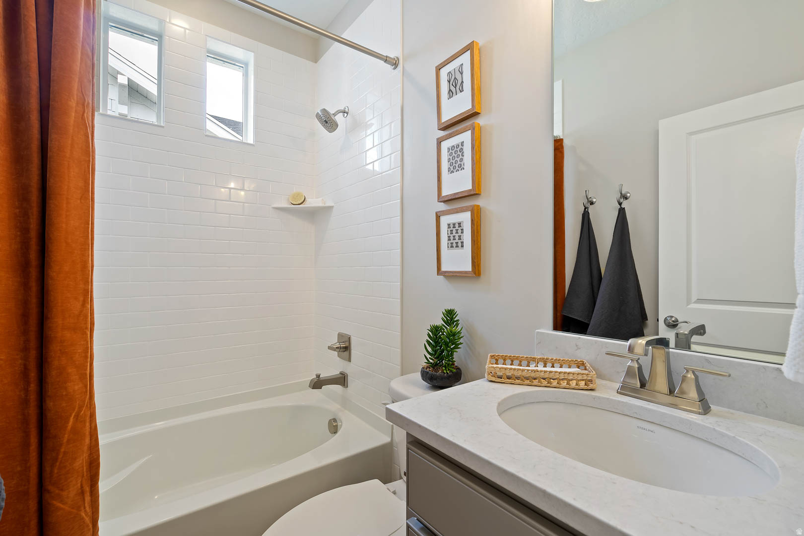 DAYBREAK SPRINGHOUSE - Residential