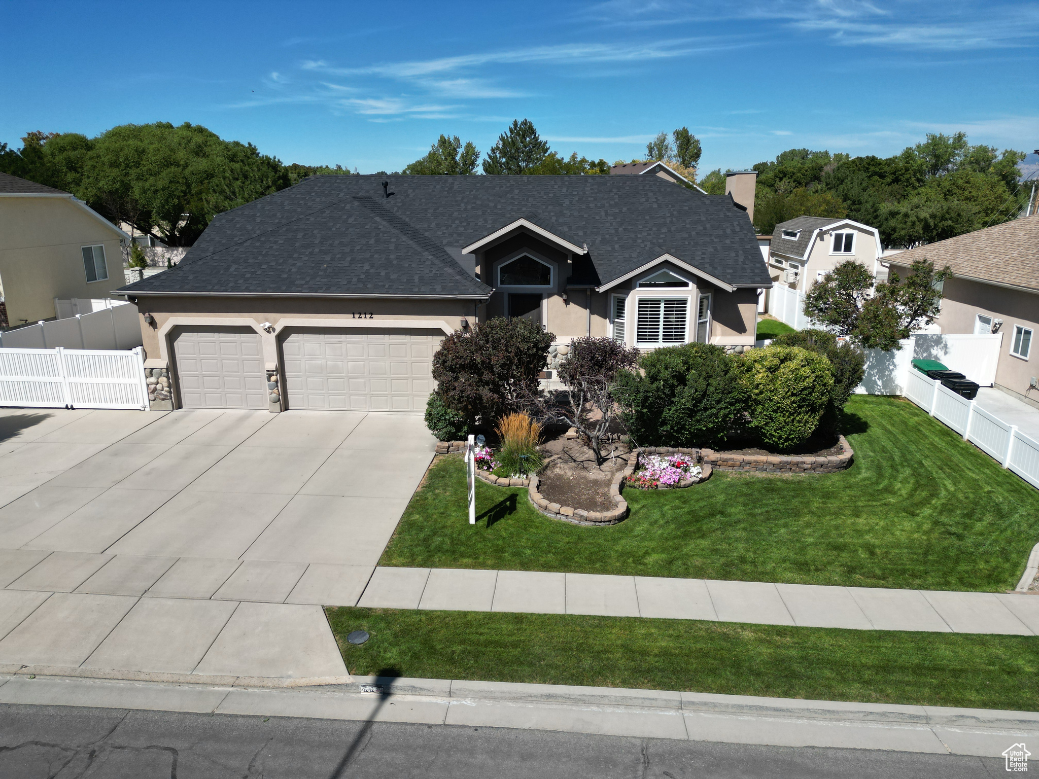 MURRAY BLUFFS - Residential