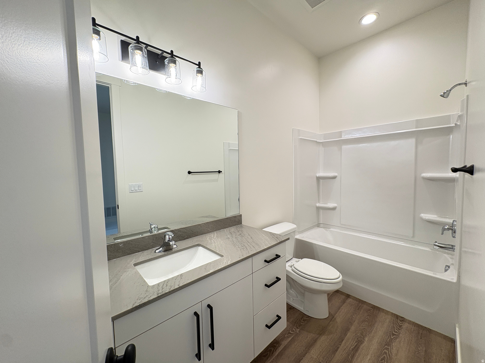 SALT GRASS - Residential