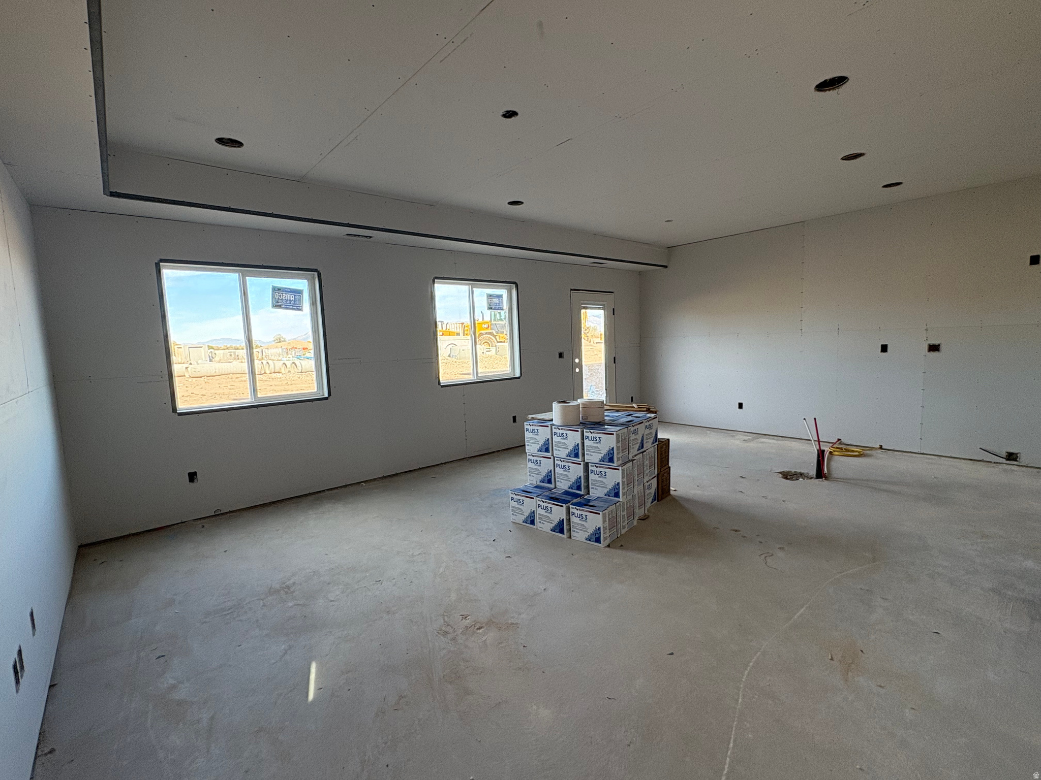 SALT GRASS - Residential