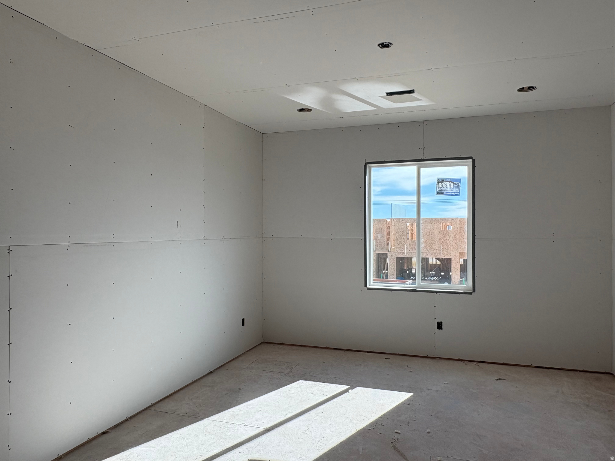 SALT GRASS - Residential