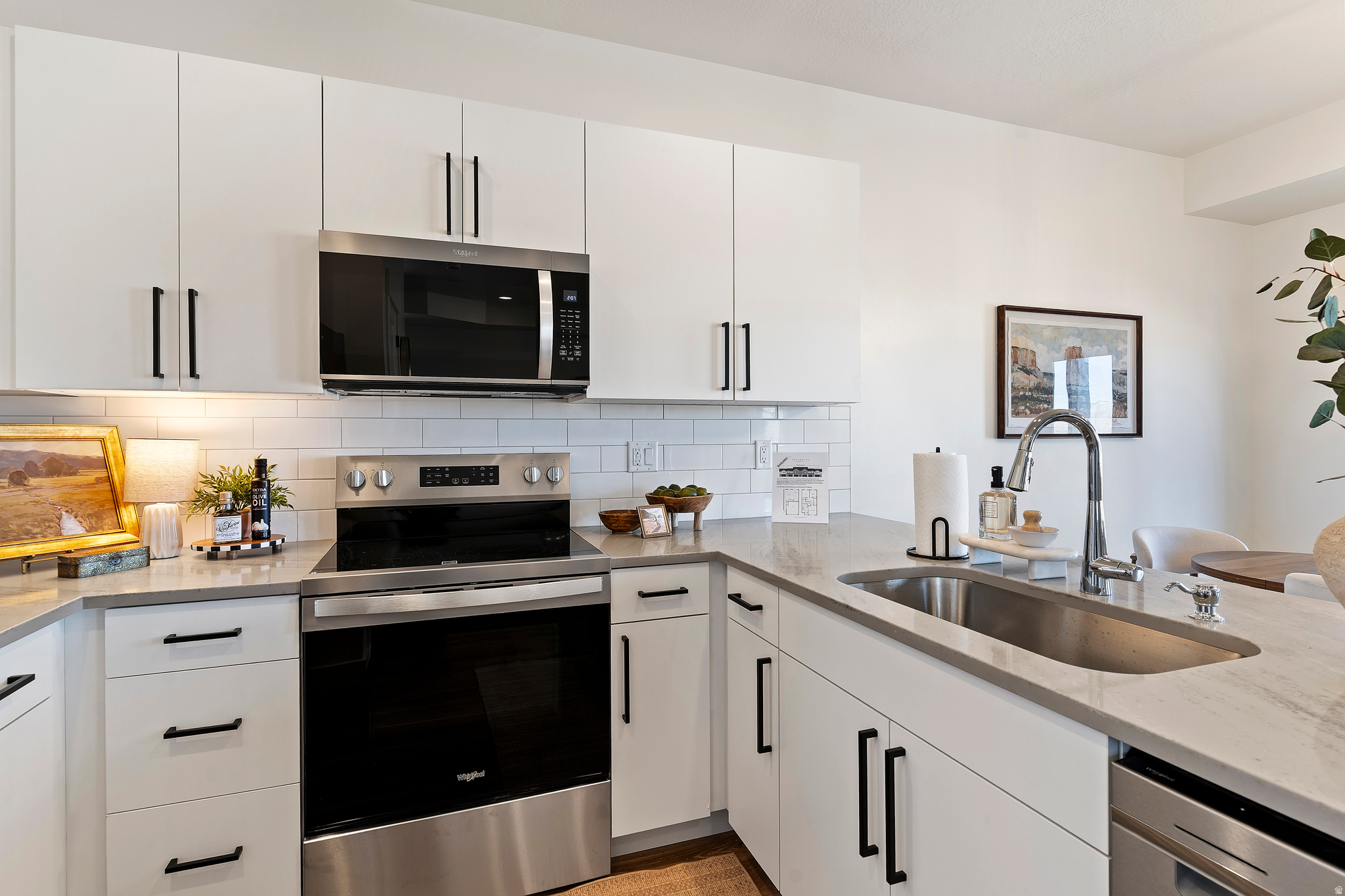 SALT GRASS - Residential