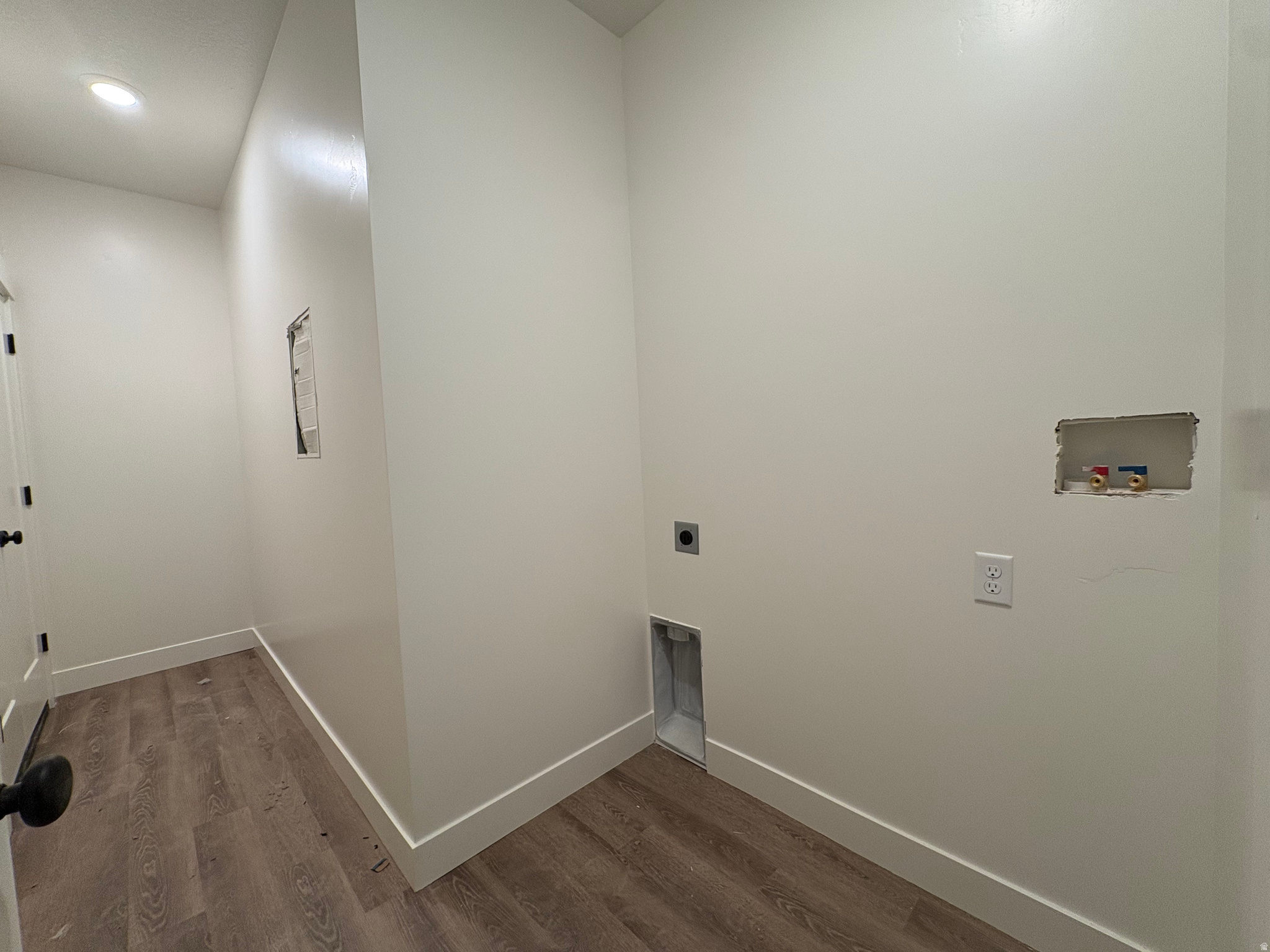 SALT GRASS - Residential