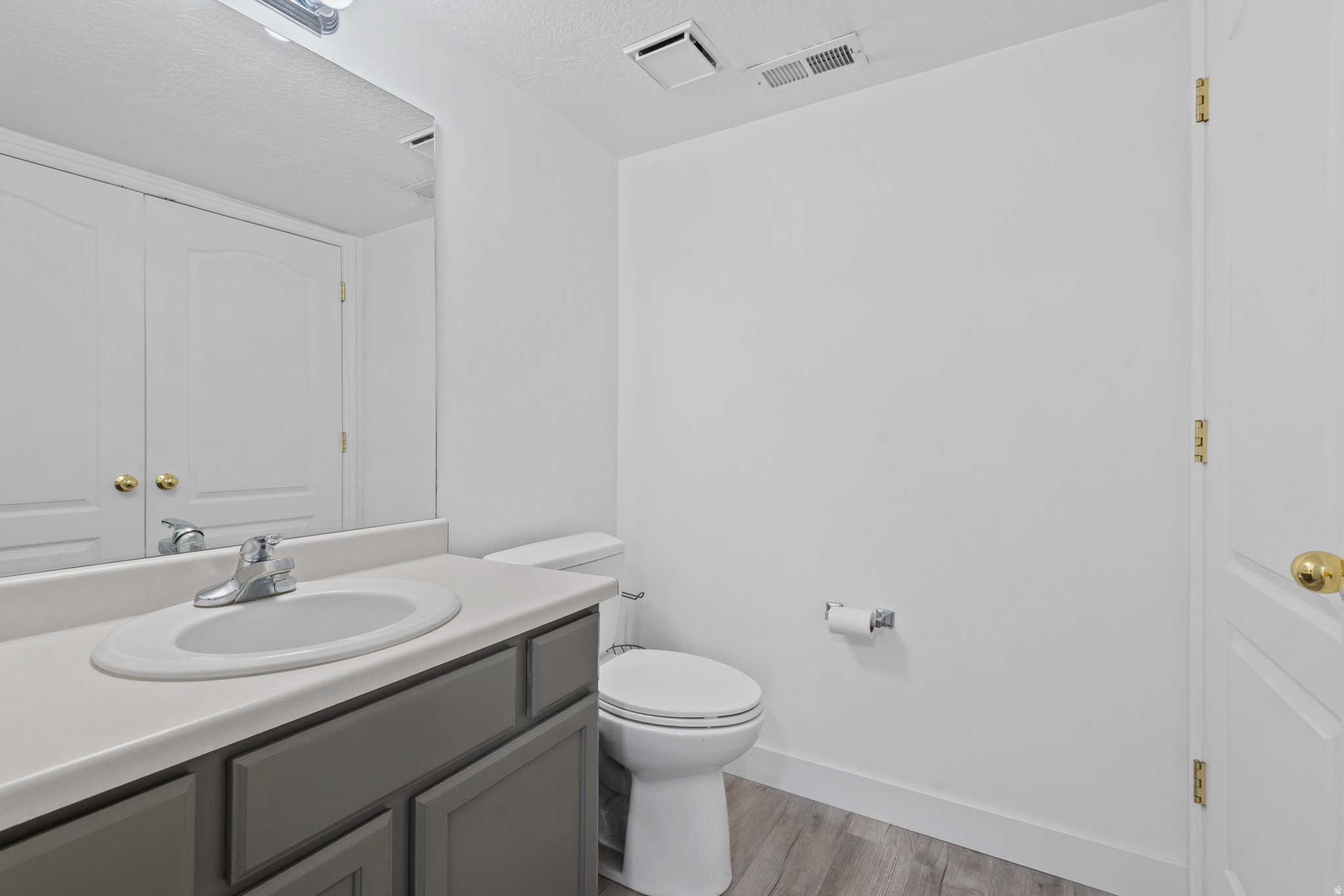 LEGACY VILLAGE - Residential