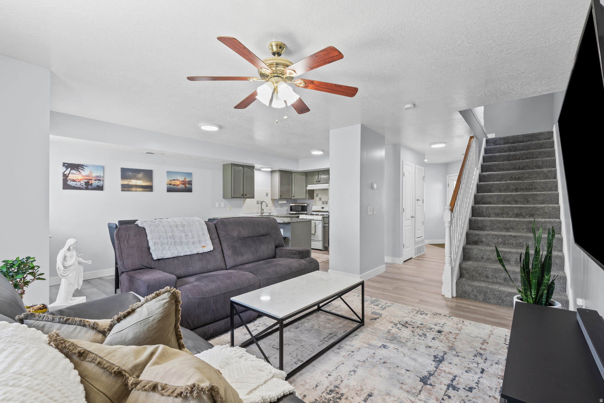 LEGACY VILLAGE - Residential