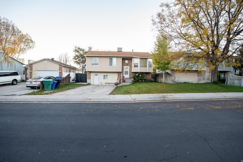 Photo of 4983 W SHOOTING STAR AVE S, West Jordan, UT 84081 (MLS # 2152629)