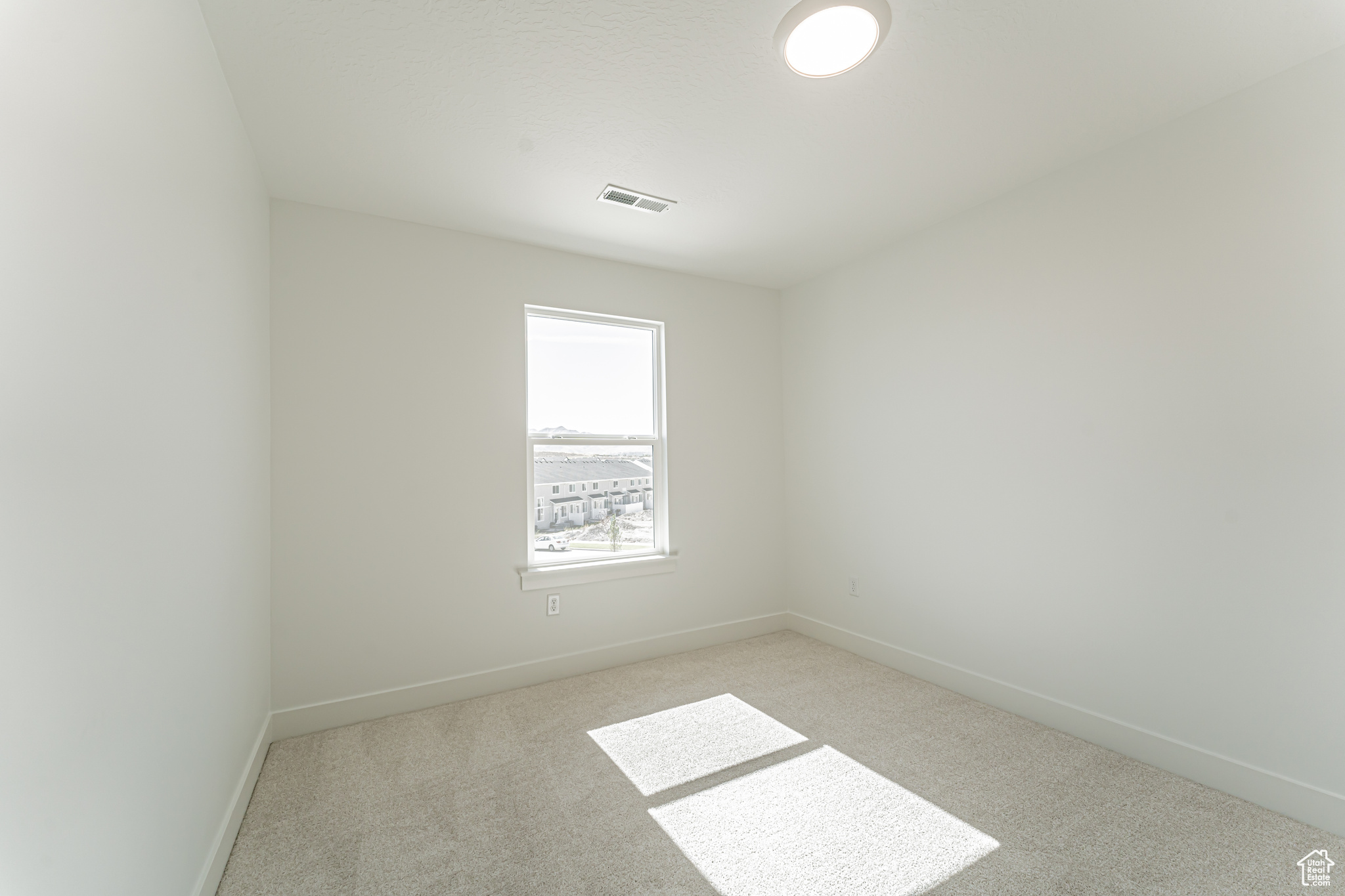 RIDGEHORNE - Residential