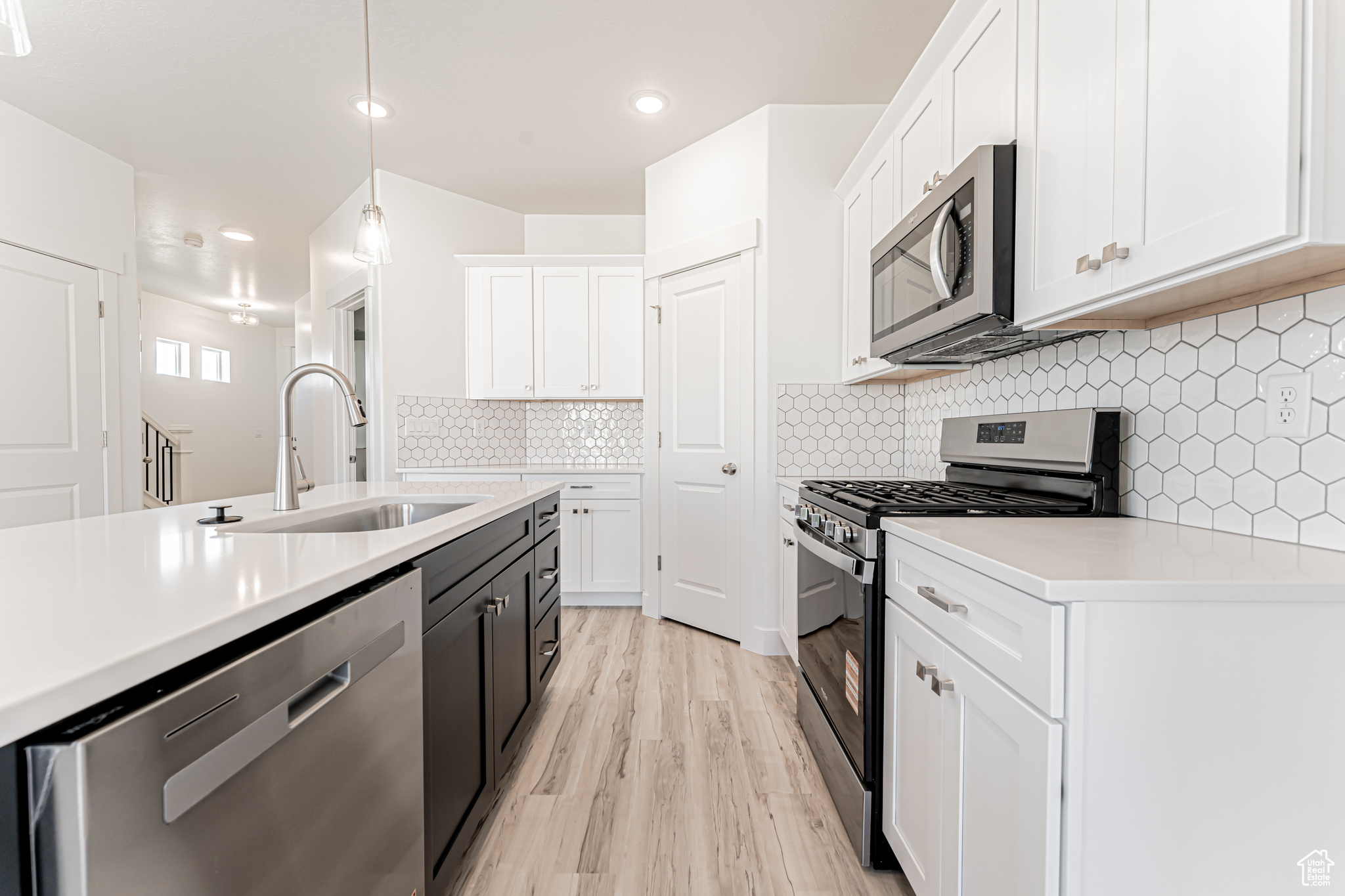 RIDGEHORNE - Residential