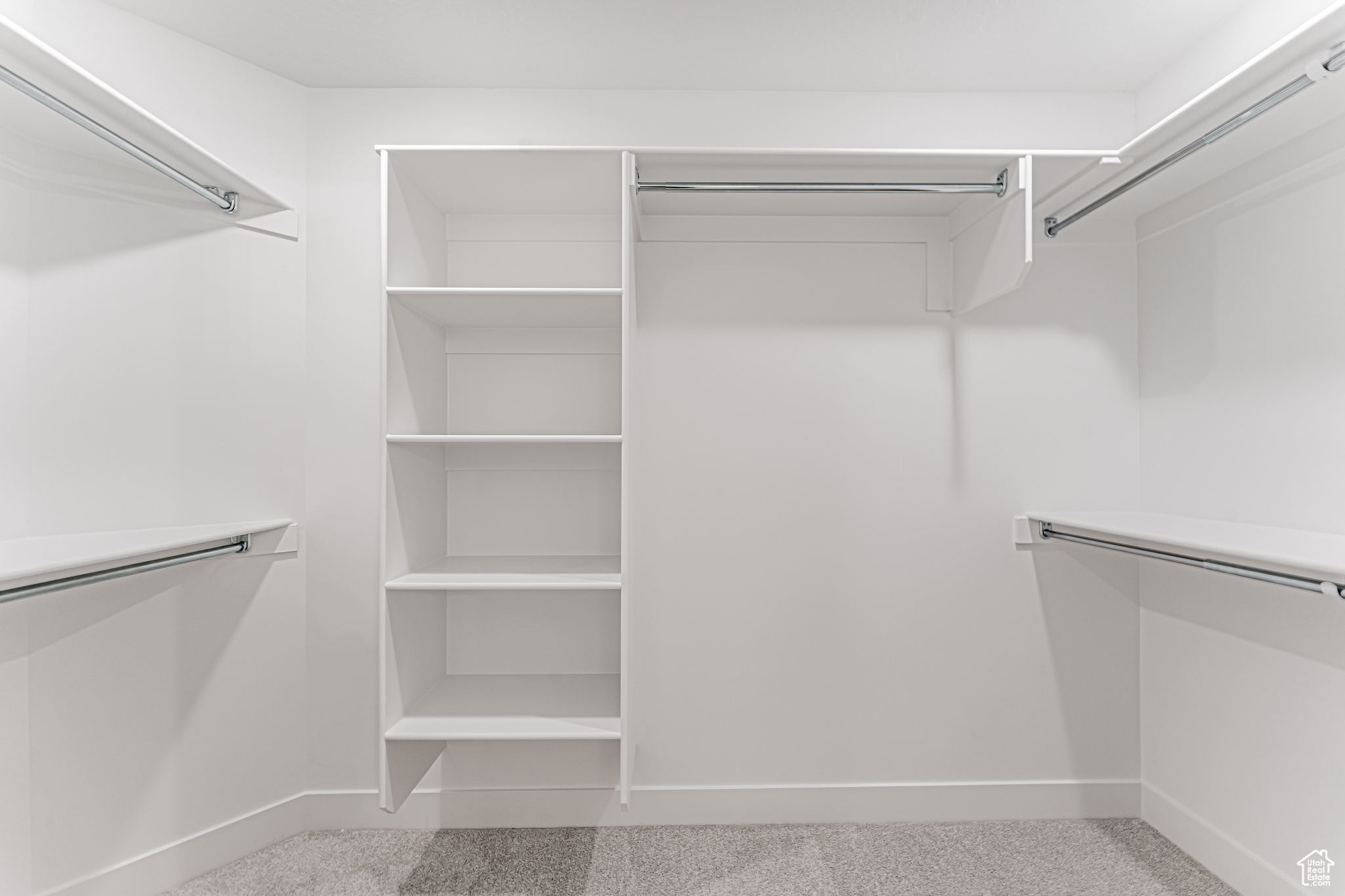 RIDGEHORNE - Residential