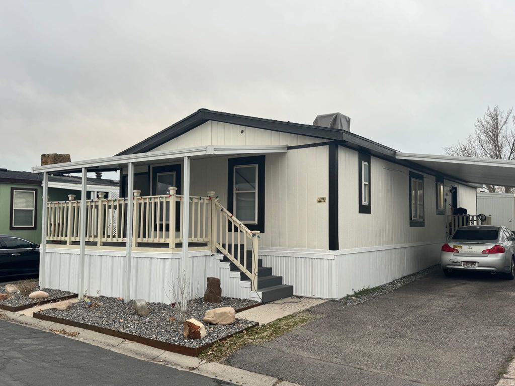 Photo of 2529 W 2720 S, West Valley City, UT 84119 (MLS # 2135672)