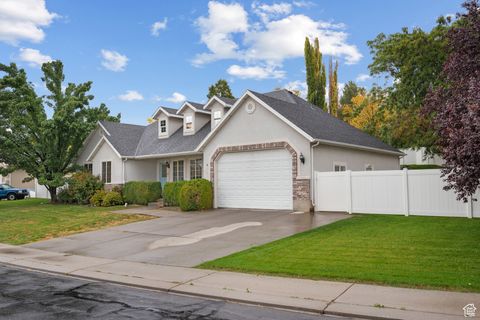 Tiny photo for 3810 W VALLEY VIEW DR, Cedar Hills, UT 84062 (MLS # 2114804)
