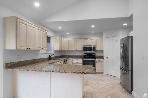 Tiny photo for 3810 W VALLEY VIEW DR, Cedar Hills, UT 84062 (MLS # 2114804)