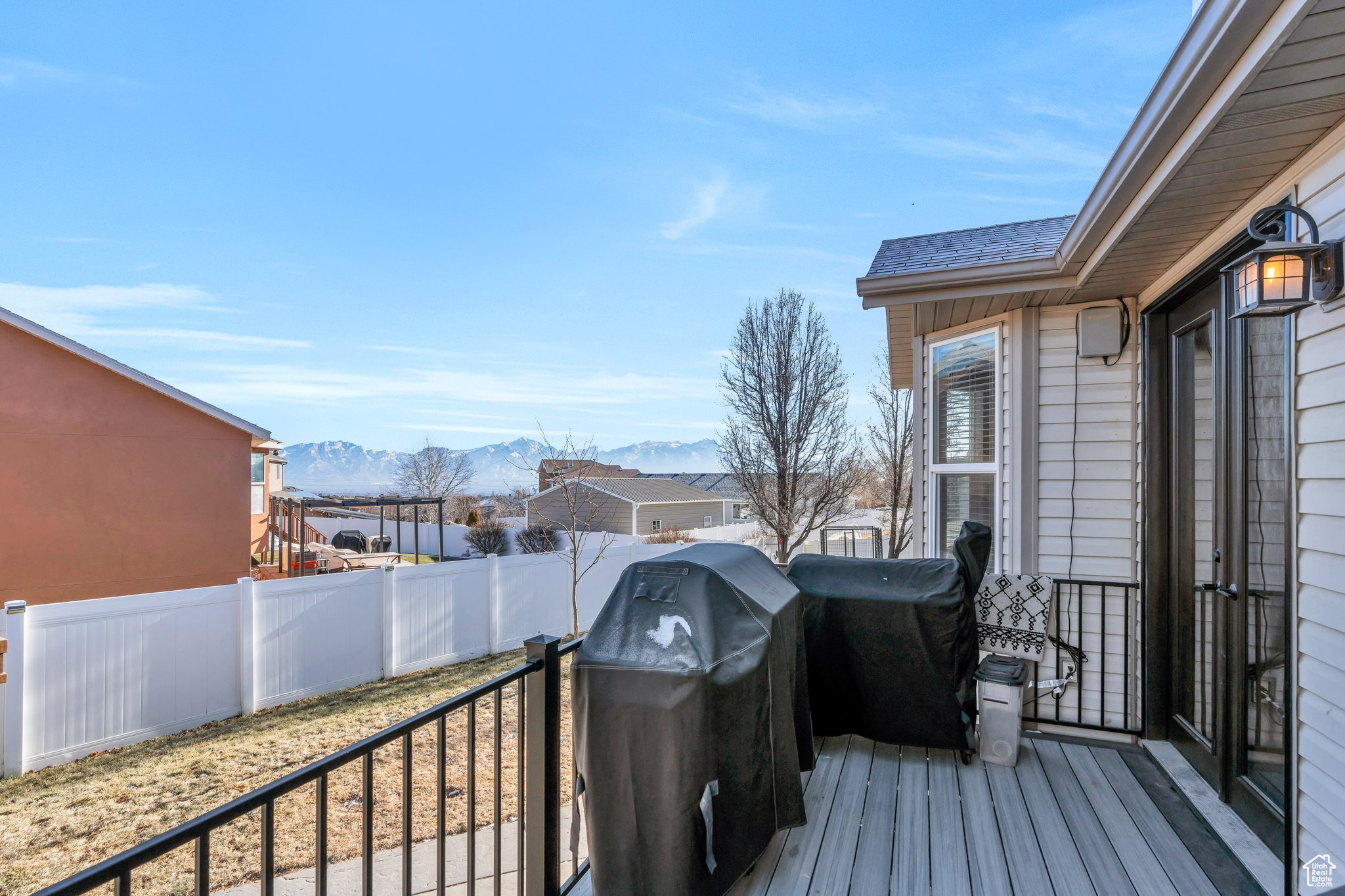 OQUIRRH HIGHLANDS #8 - Residential