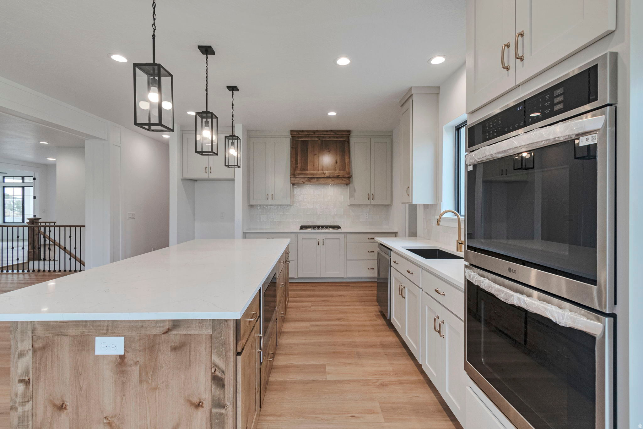 EAGLE HAVEN - Residential