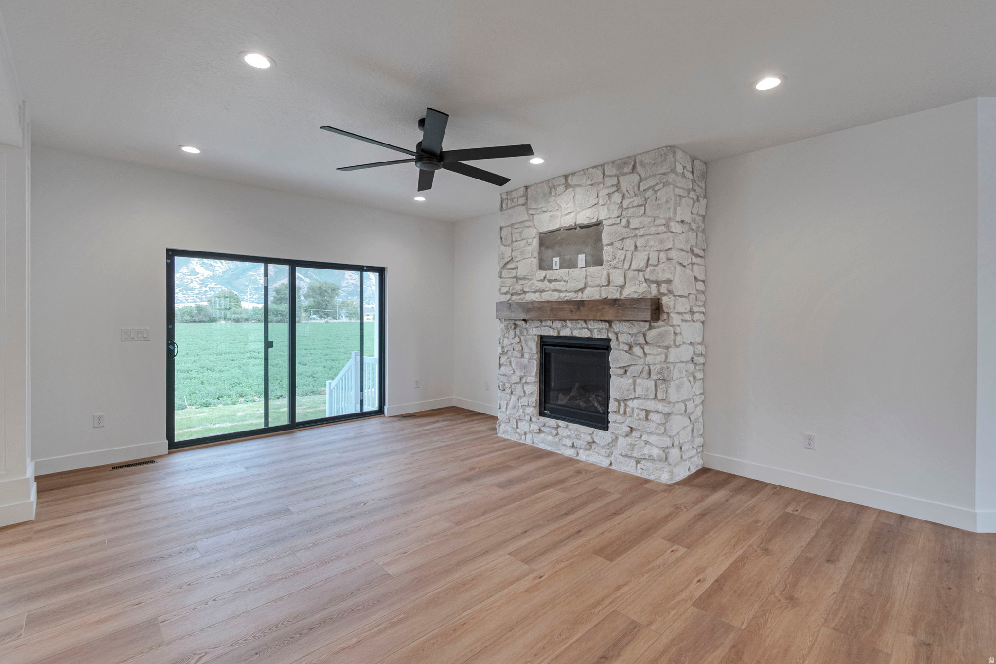 EAGLE HAVEN - Residential