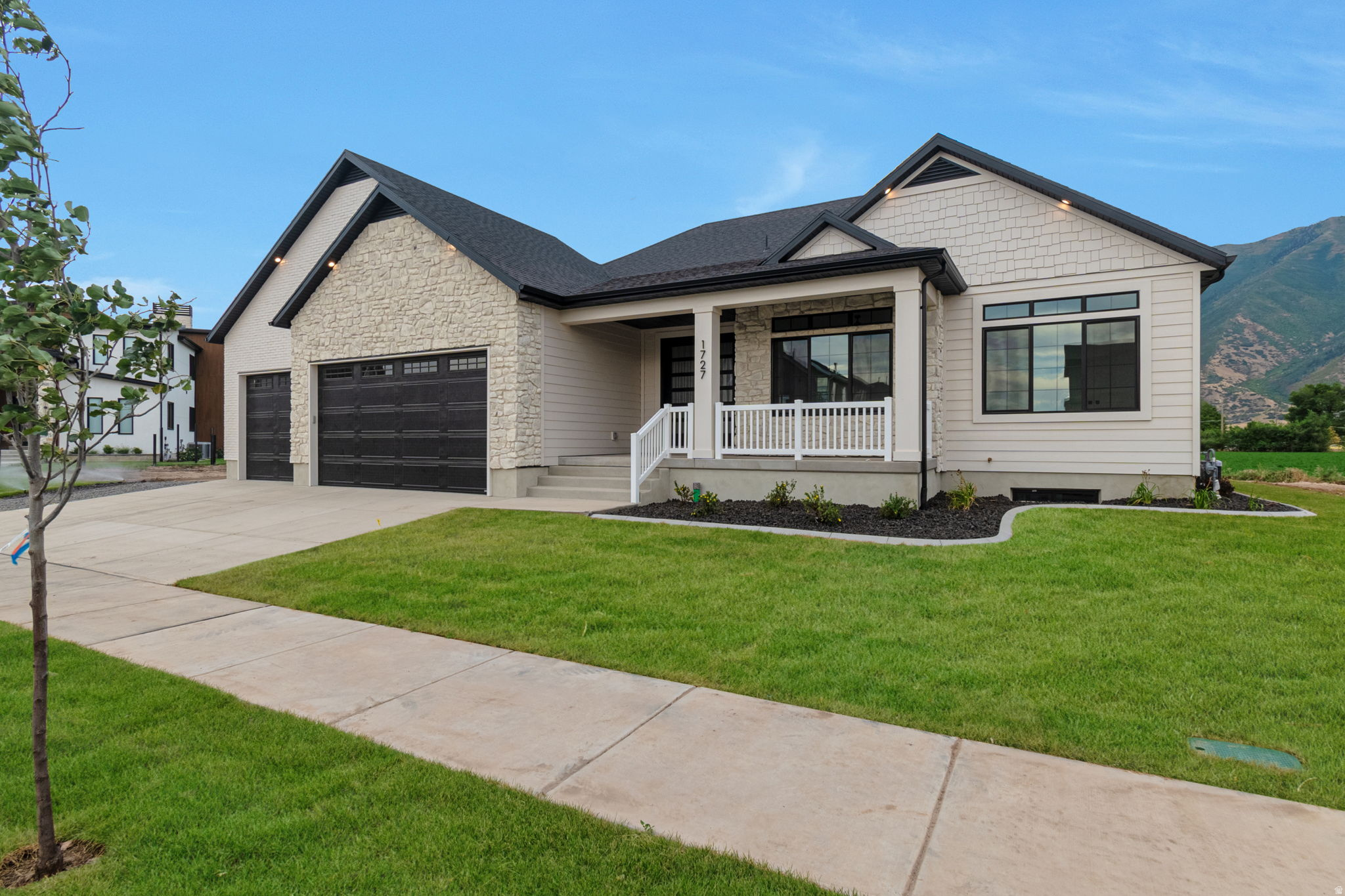 EAGLE HAVEN - Residential