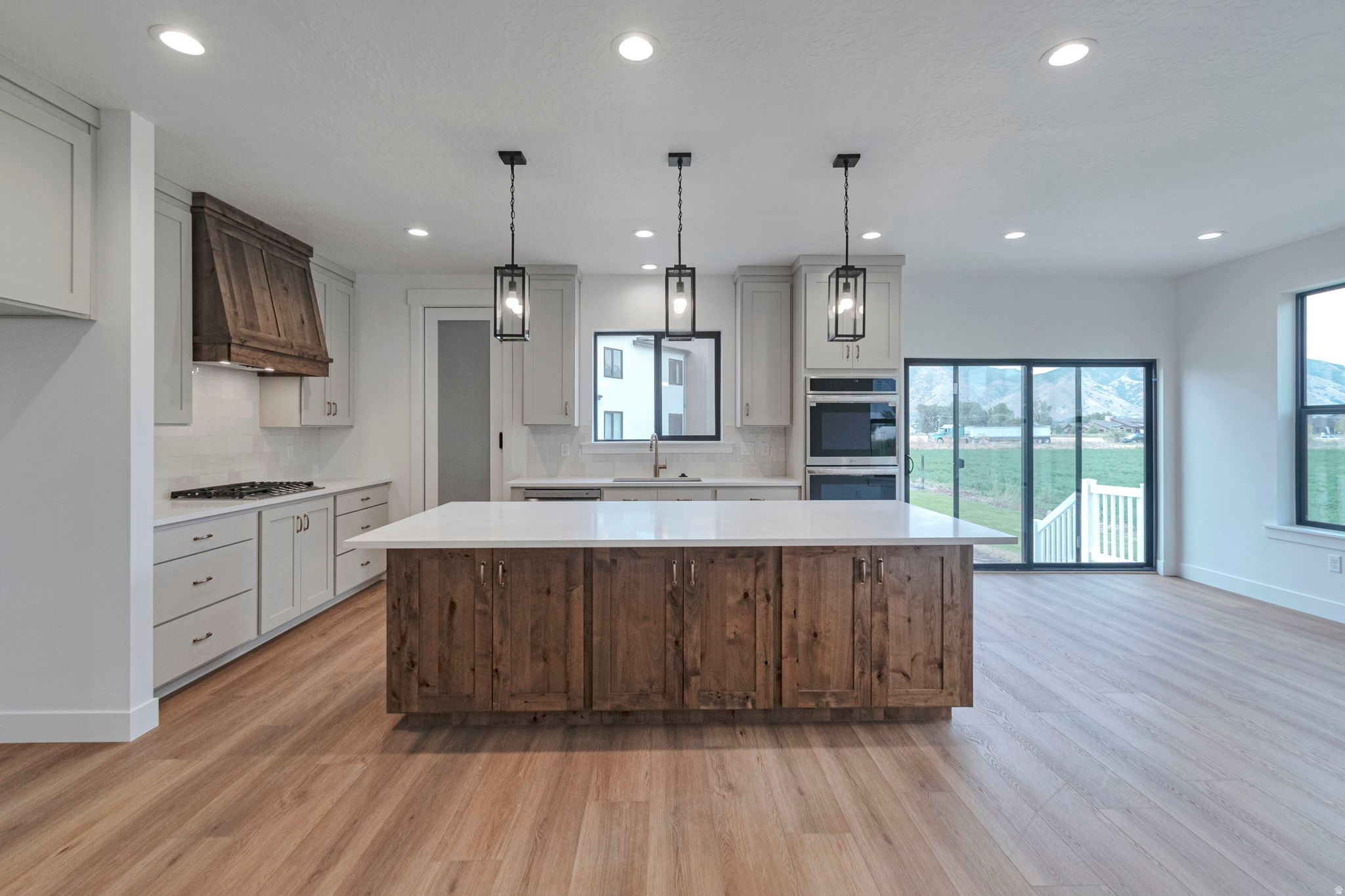 EAGLE HAVEN - Residential