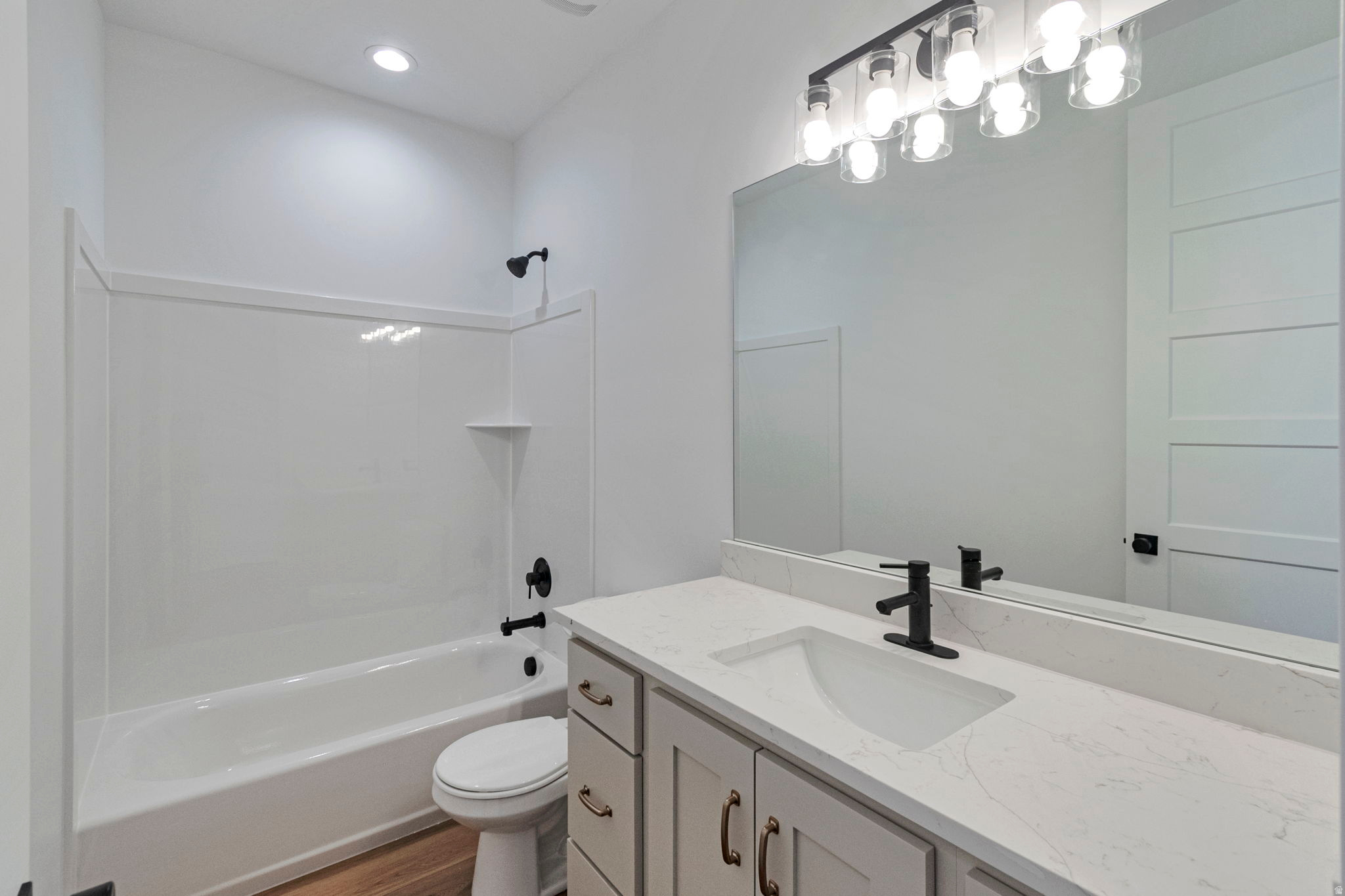 EAGLE HAVEN - Residential