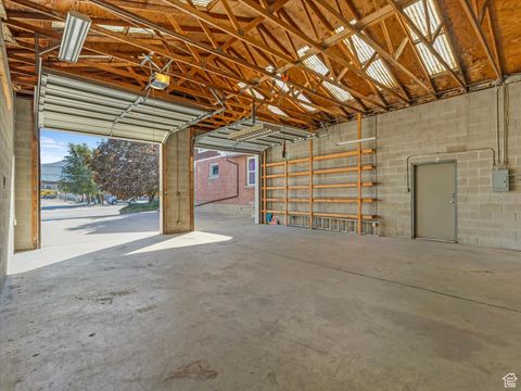 Tiny photo for 4320 S COMMERCE DR, Murray, UT 84107 (MLS # 2116299)