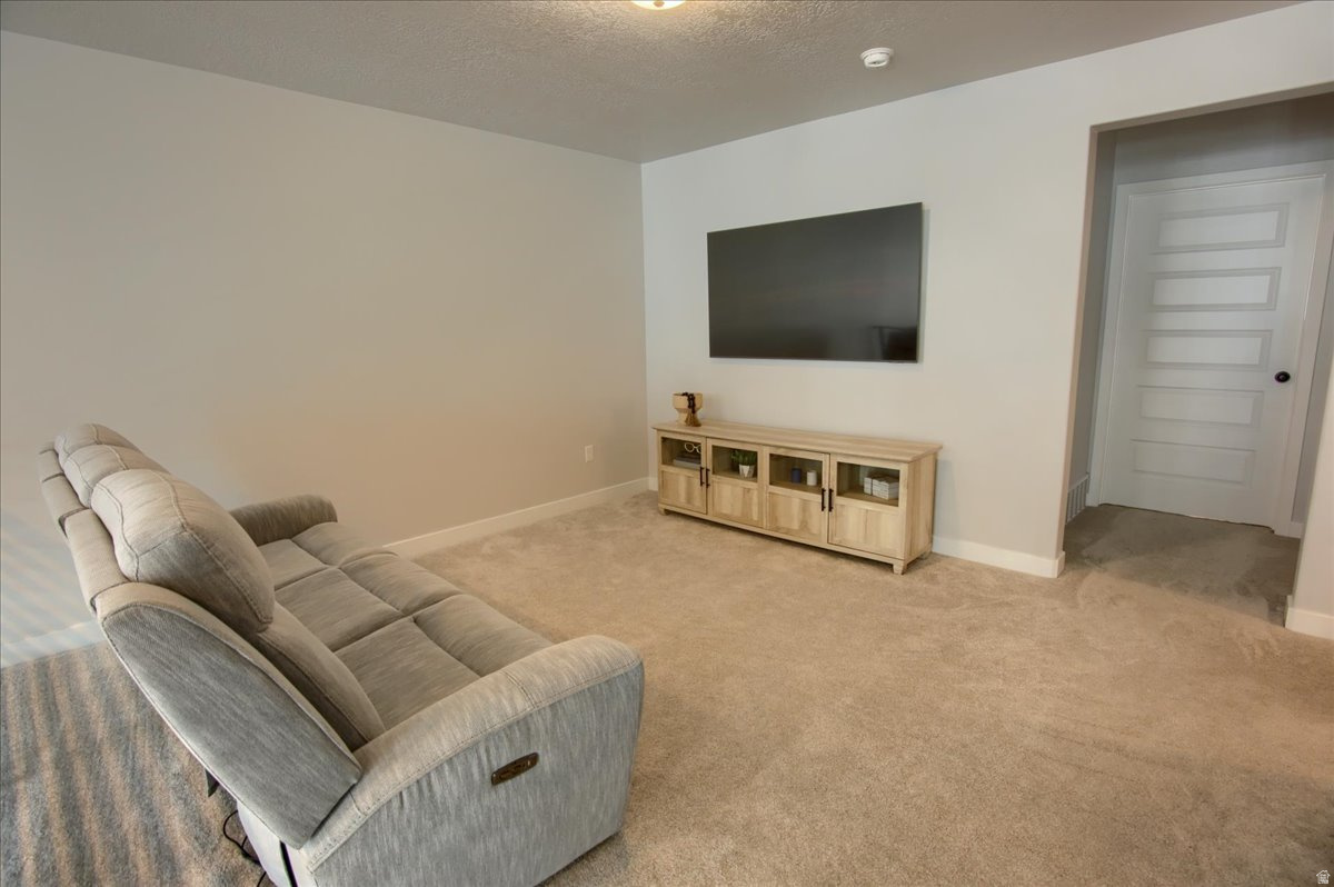 SALT POINT - Residential