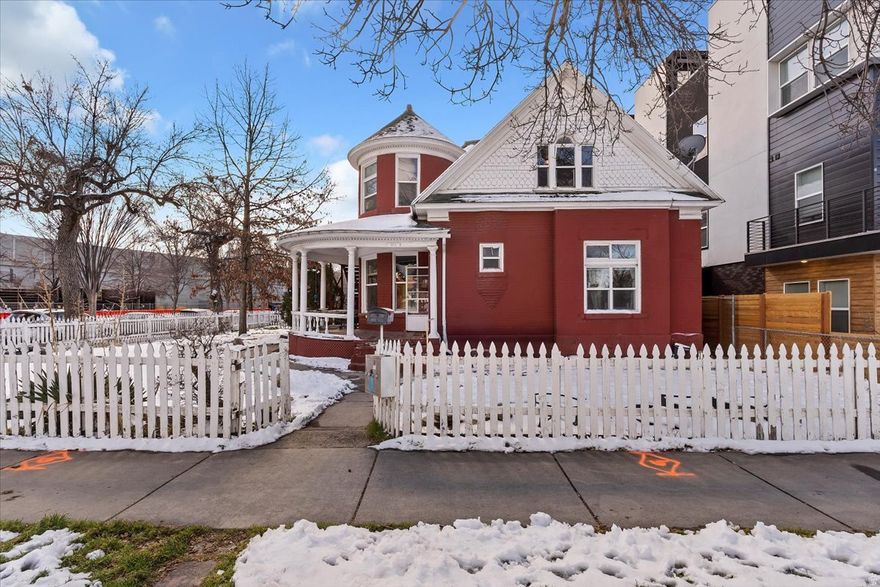 Don't miss your chance to own this gorgeous 4 plex so close to Downtown Salt Lake City! Gorgeous Victorian building surrounded by new construction and development. Valuable TSA-UN-T zoning. Fully leased and low vacancy. Each unit comes with individual storage shed. Shared laundry in basement. Must see!