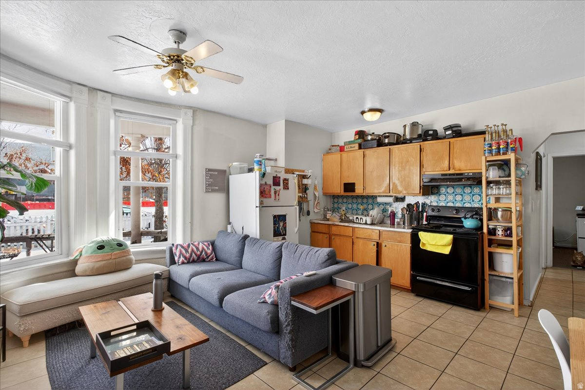 FRANKLIN SUB - Residential Income