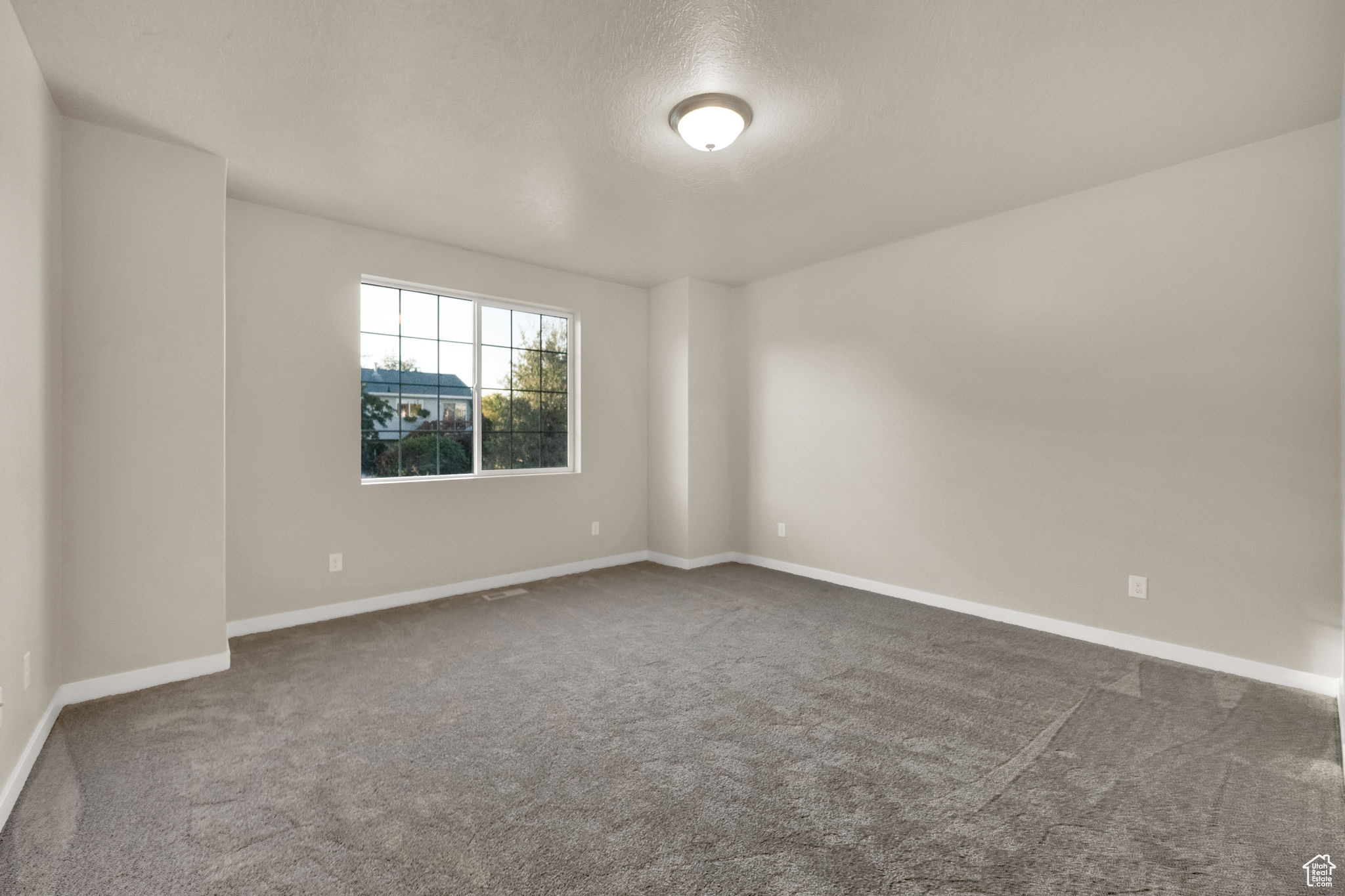 GABLERS GROVE 102 - Residential