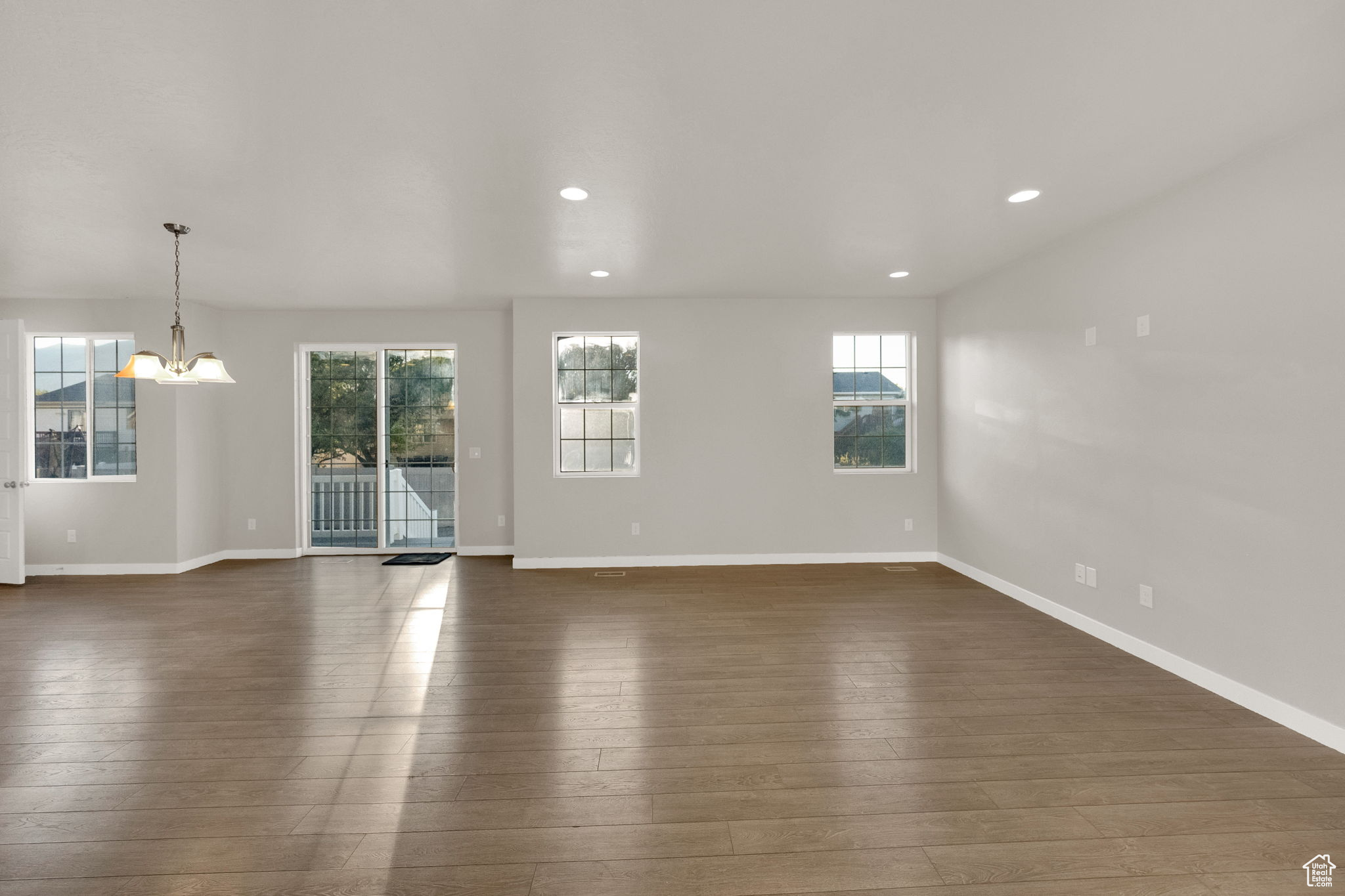 GABLERS GROVE 102 - Residential