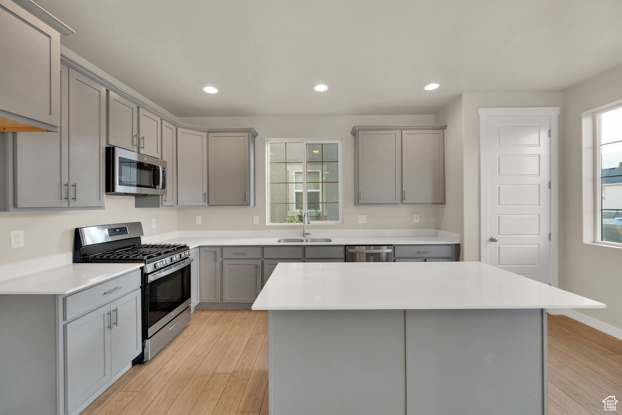 GABLERS GROVE 102 - Residential